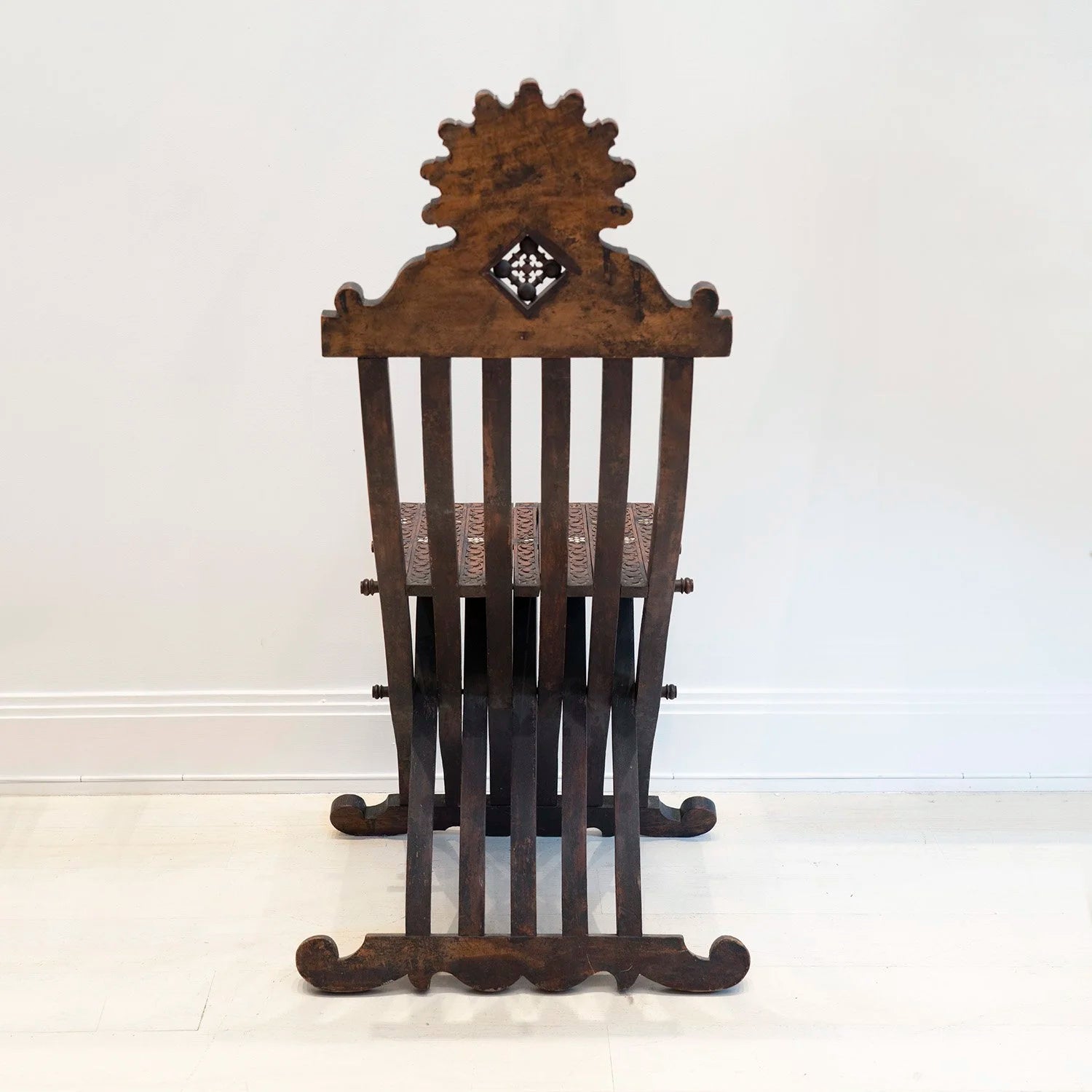 19TH CENTURY SYRIAN CARVED AND INLAID FOLDING CHAIR