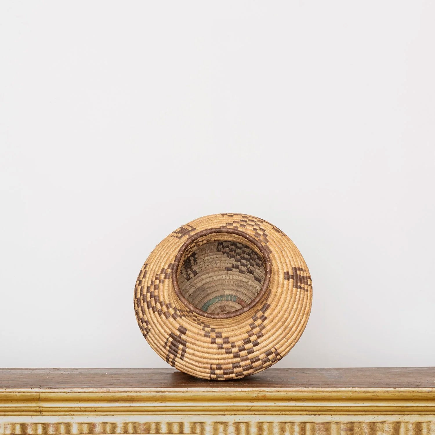 LARGE APACHE BASKET