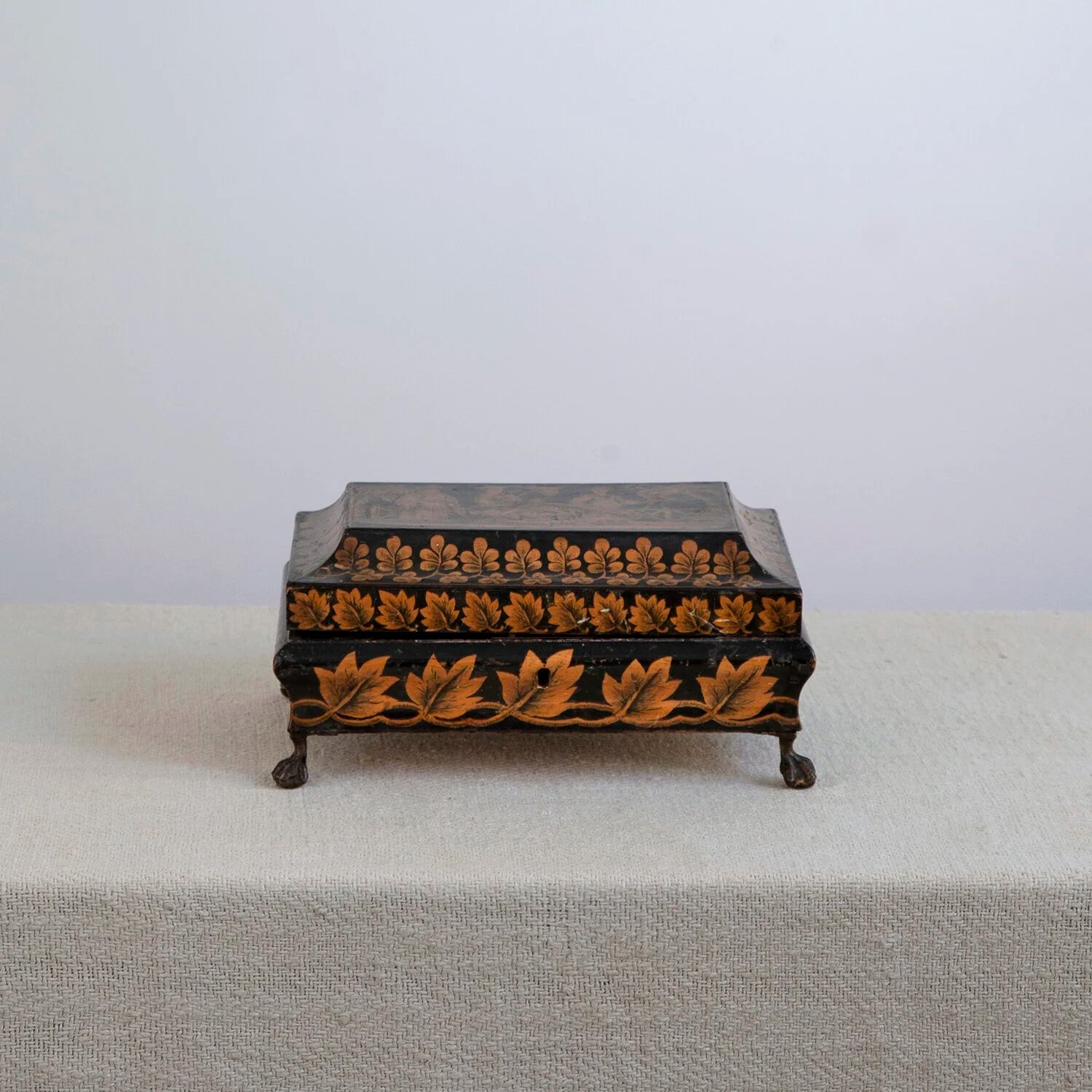 REGENCY PENWORK BOX
