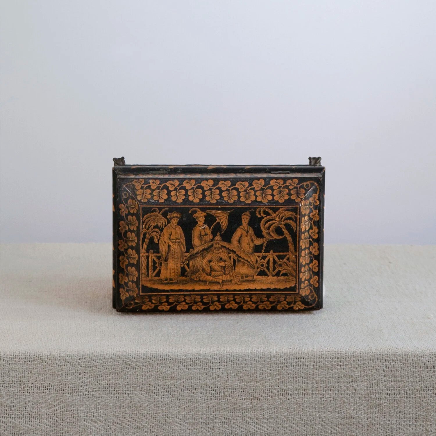 REGENCY PENWORK BOX