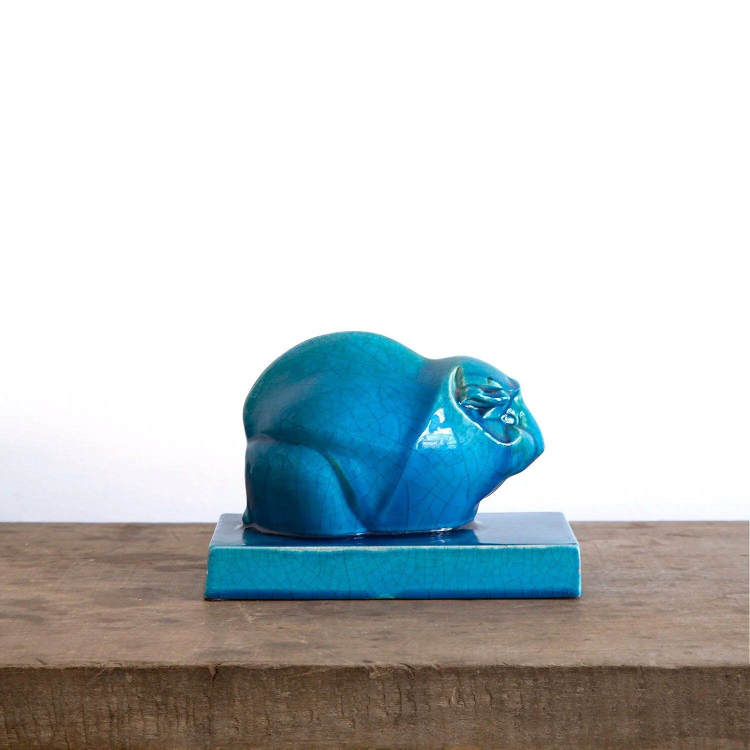 ART DECO SCULPTURE OF GUINEA PIG