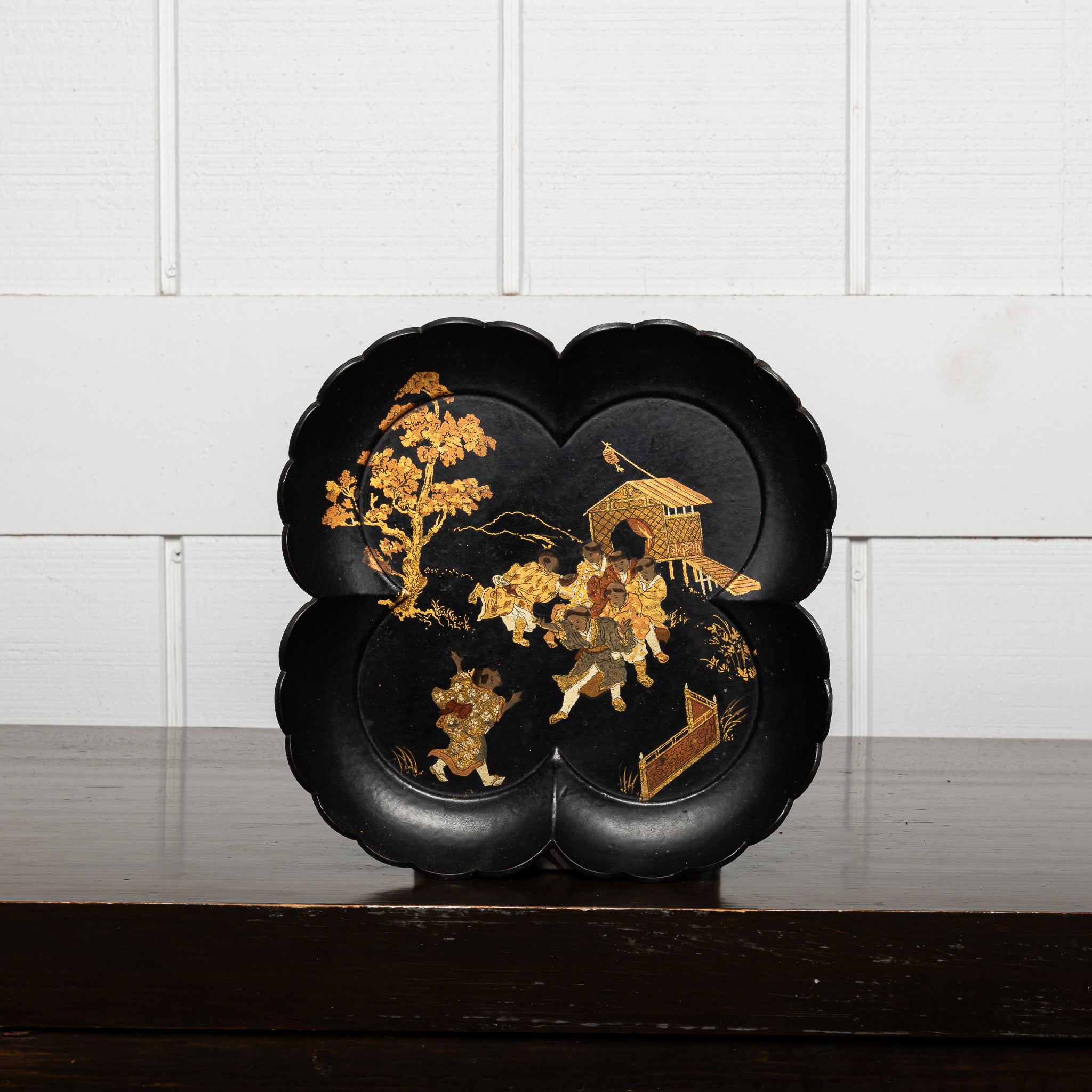 French Chinoiserie Papier-Mâché Decorative Tray