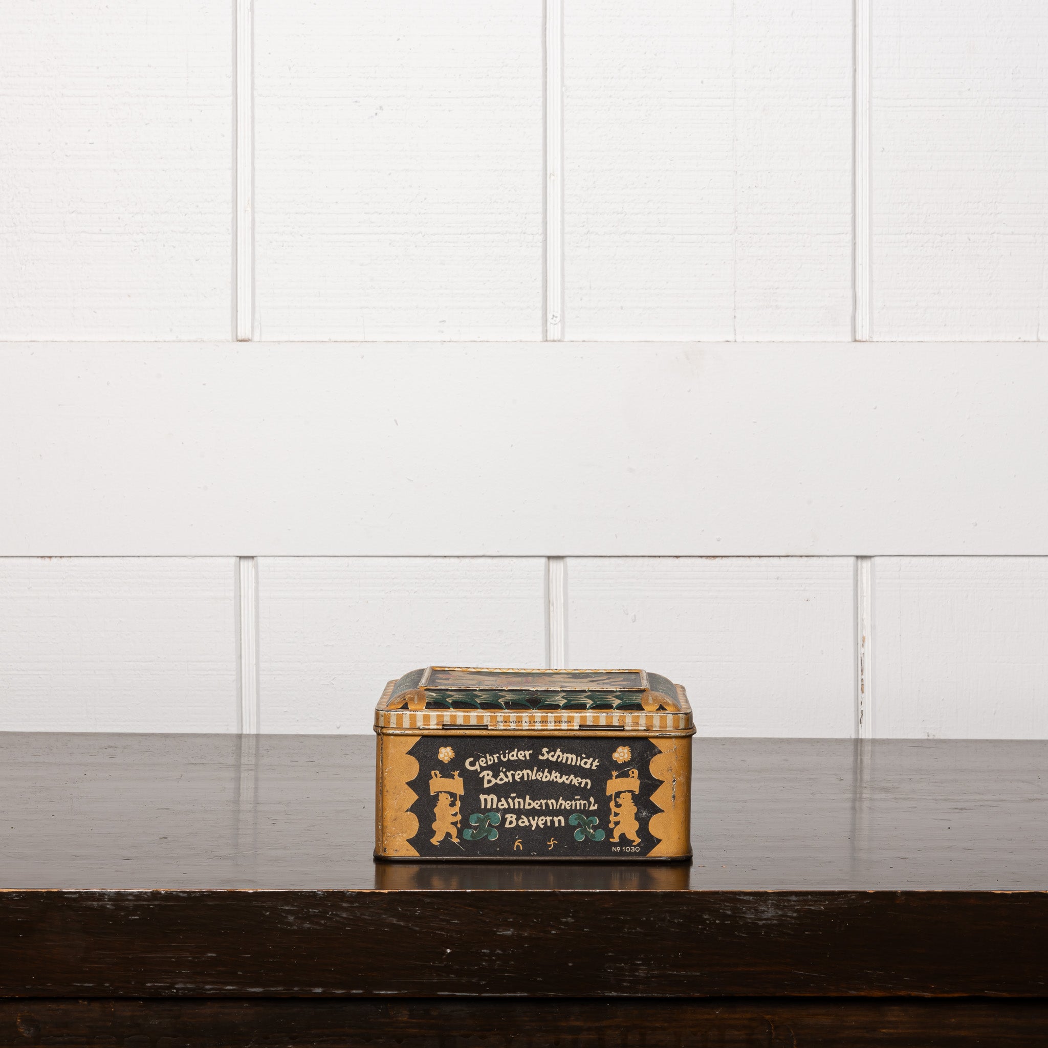 Early 20th Century German Lithographed Tin Box