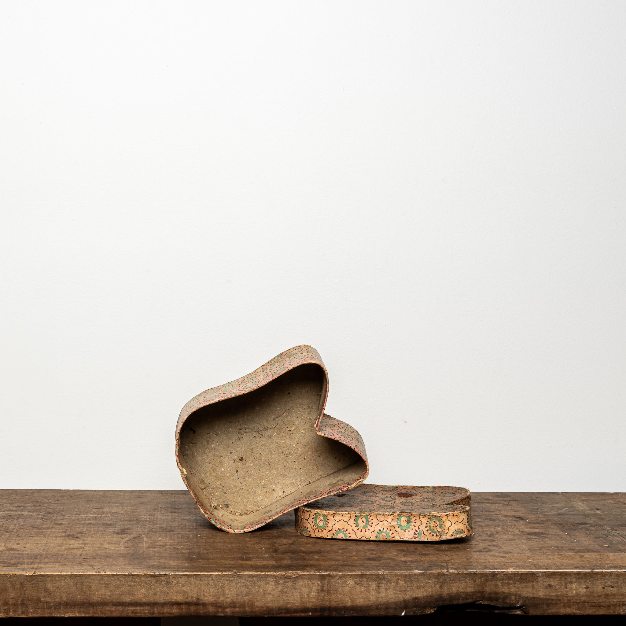 19th c. heart-shaped wallpaper box