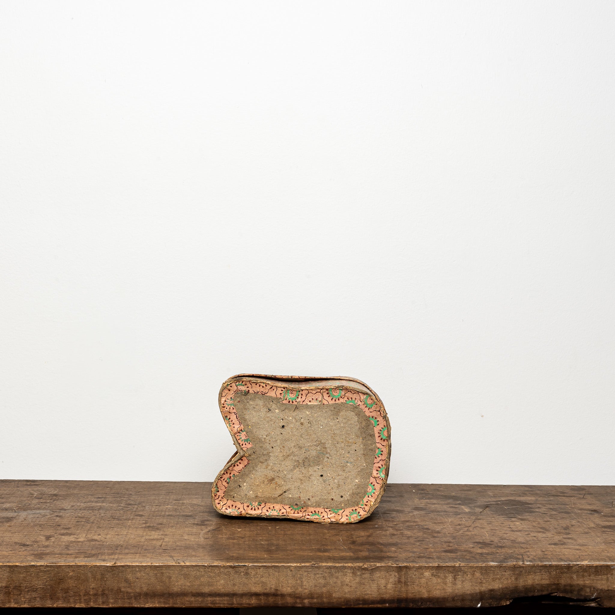 19th c. heart-shaped wallpaper box