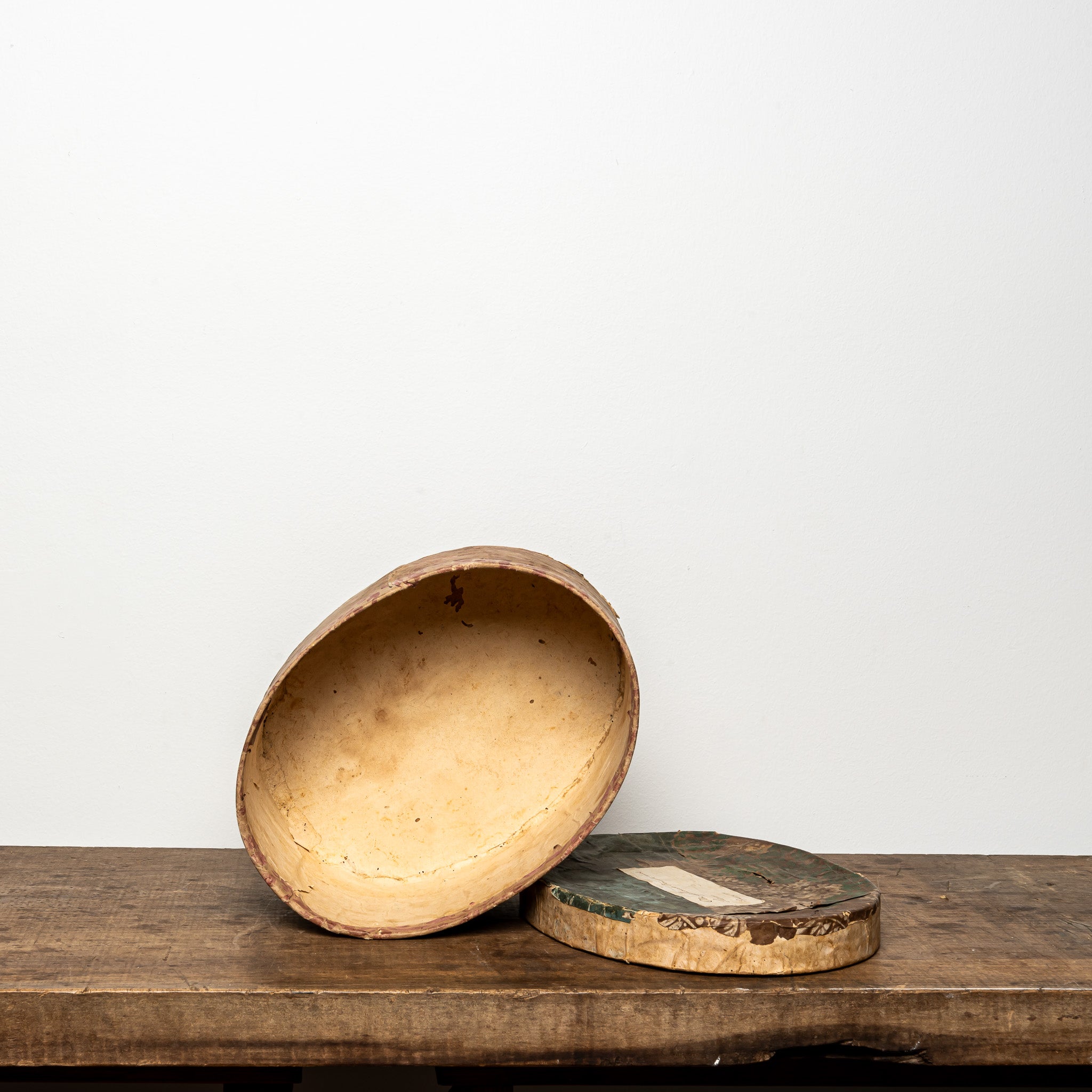 19th c. small wallpaper box