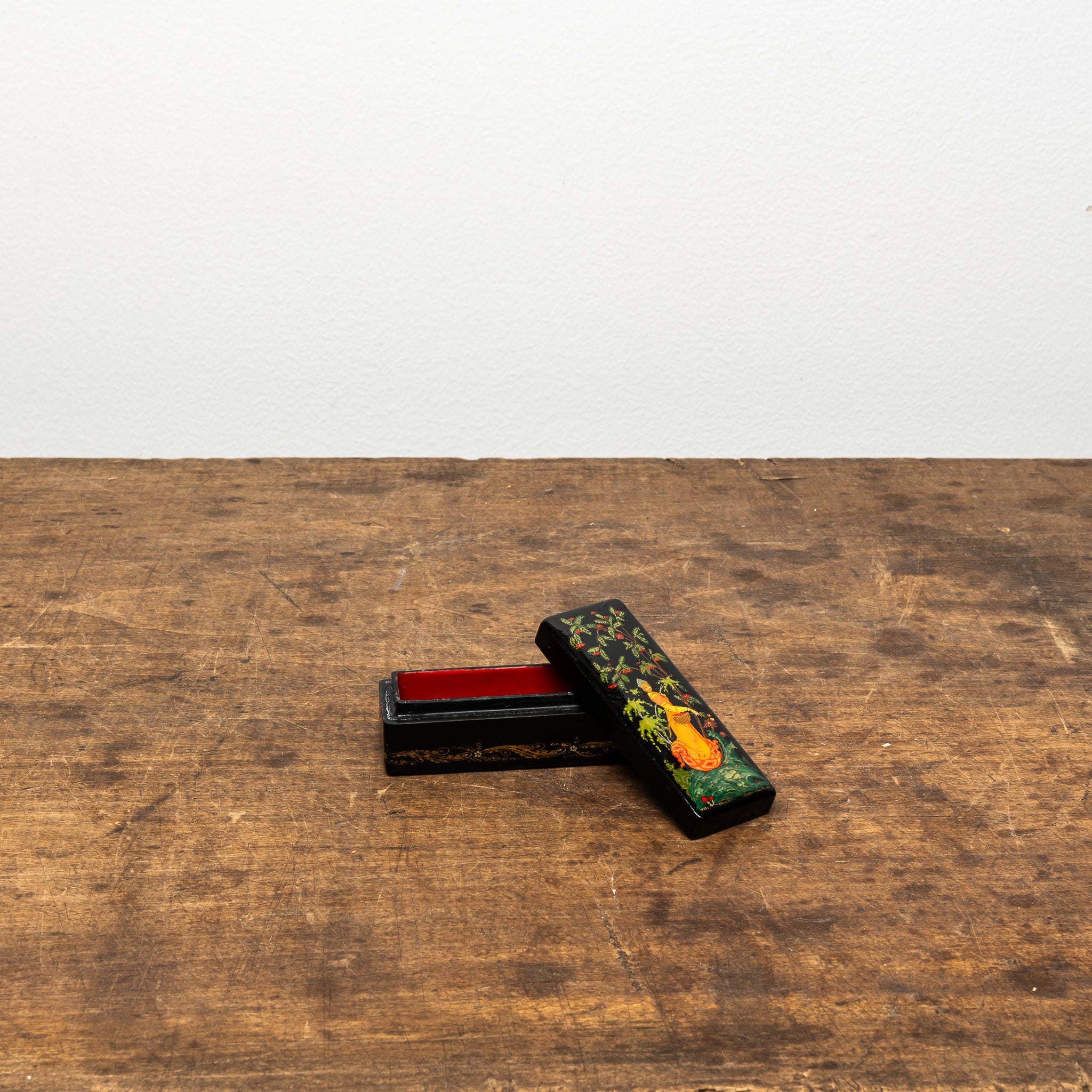 Vintage Russian miniature painted lacquer stamp box