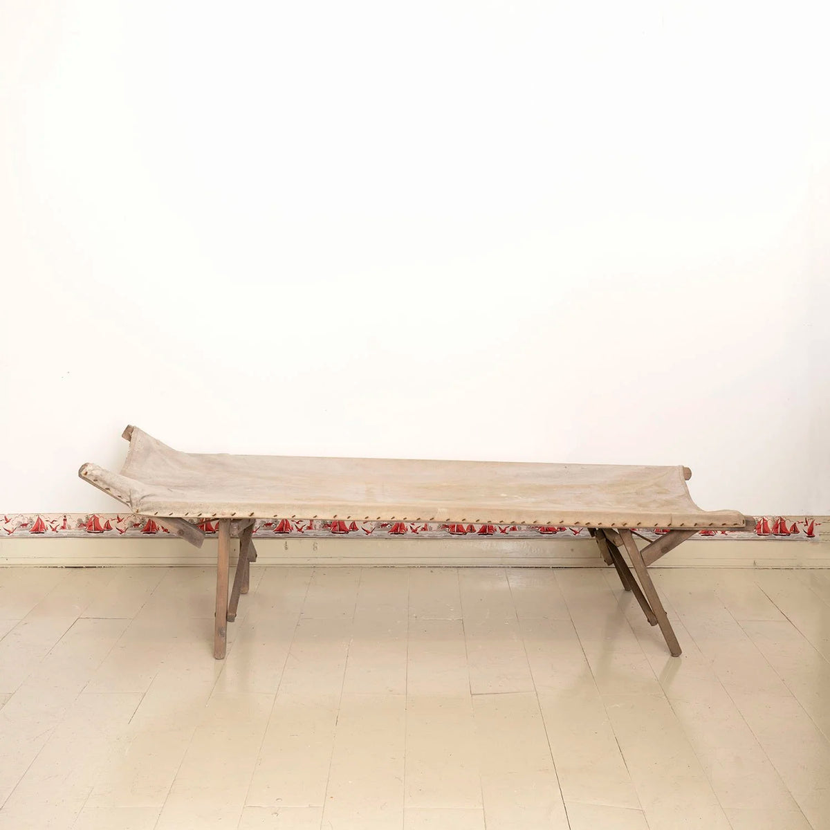 ANTIQUE FOLDING COT