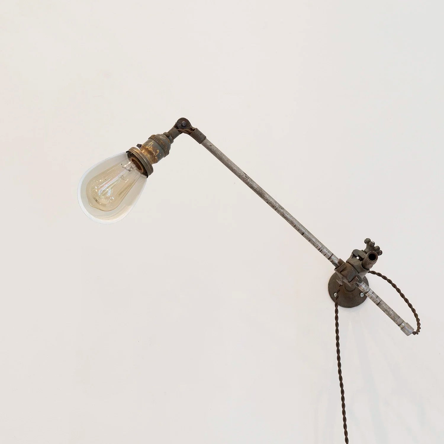 EARLY 20TH CENTURY WALL MOUNT INDUSTRIAL LIGHT