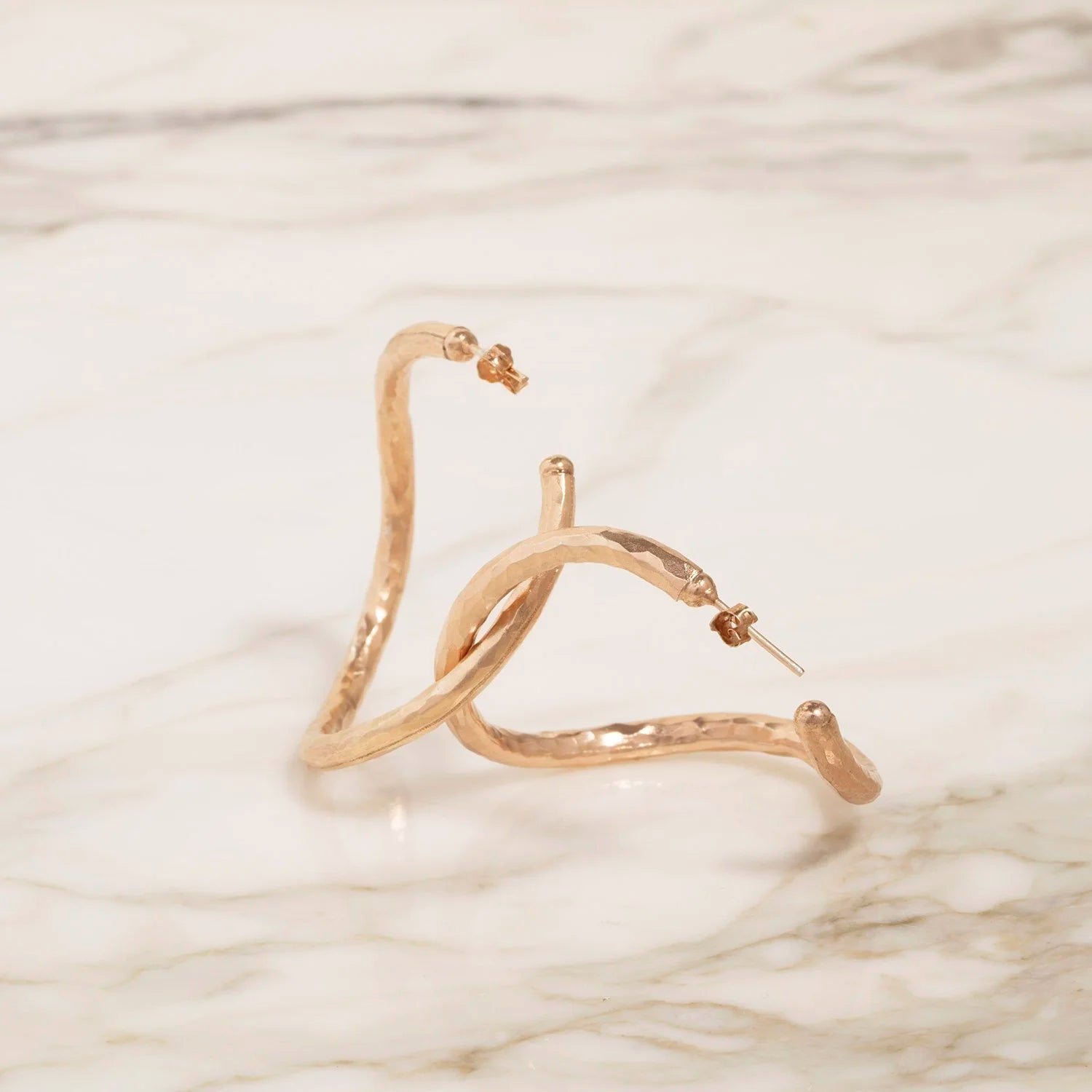 FREE FORM HOOP EARRINGS