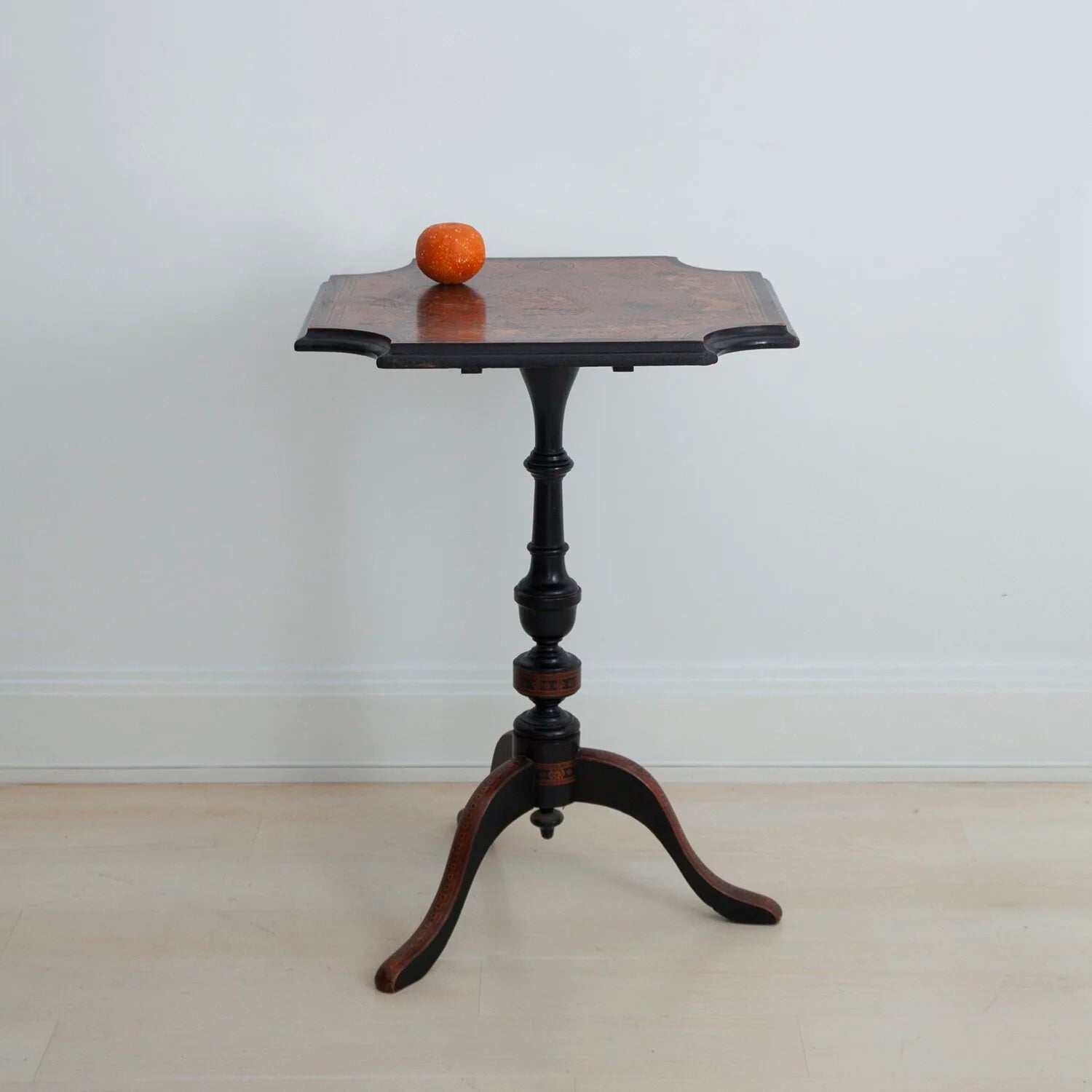 ENGLISH AESTHETIC MOVEMENT TILT TOP TABLE