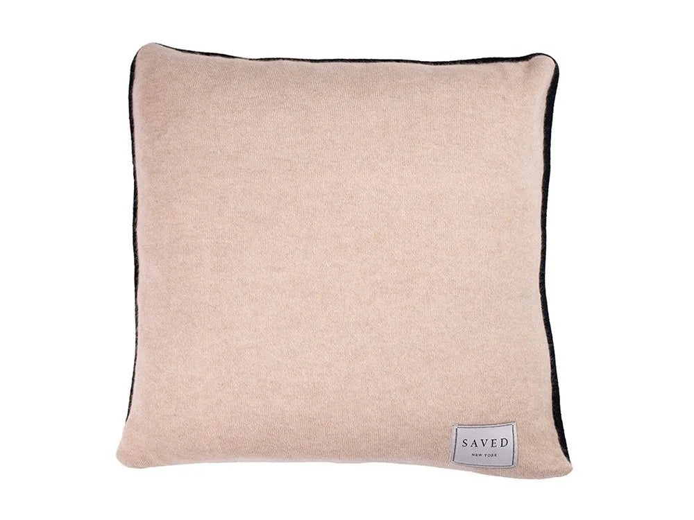 GABRIEL PILLOW