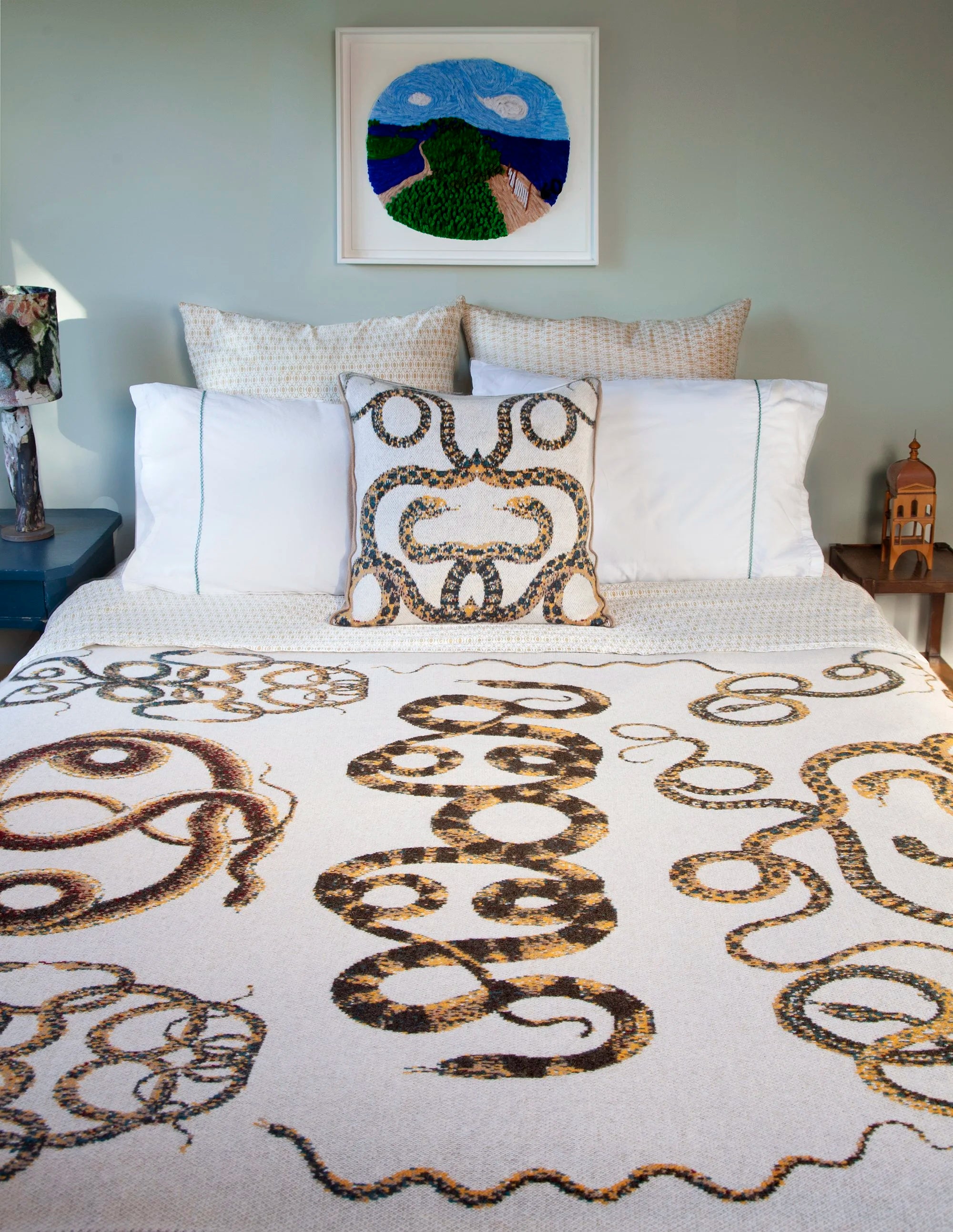 SERPENTS Cashmere Blanket