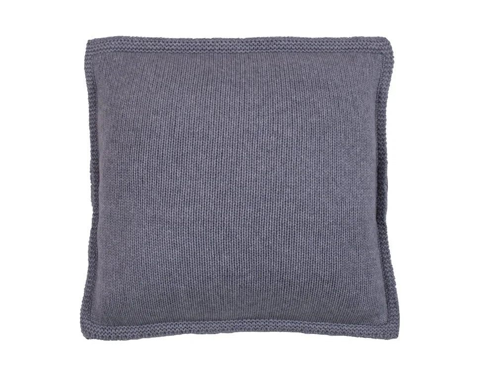 KNIT PILLOW