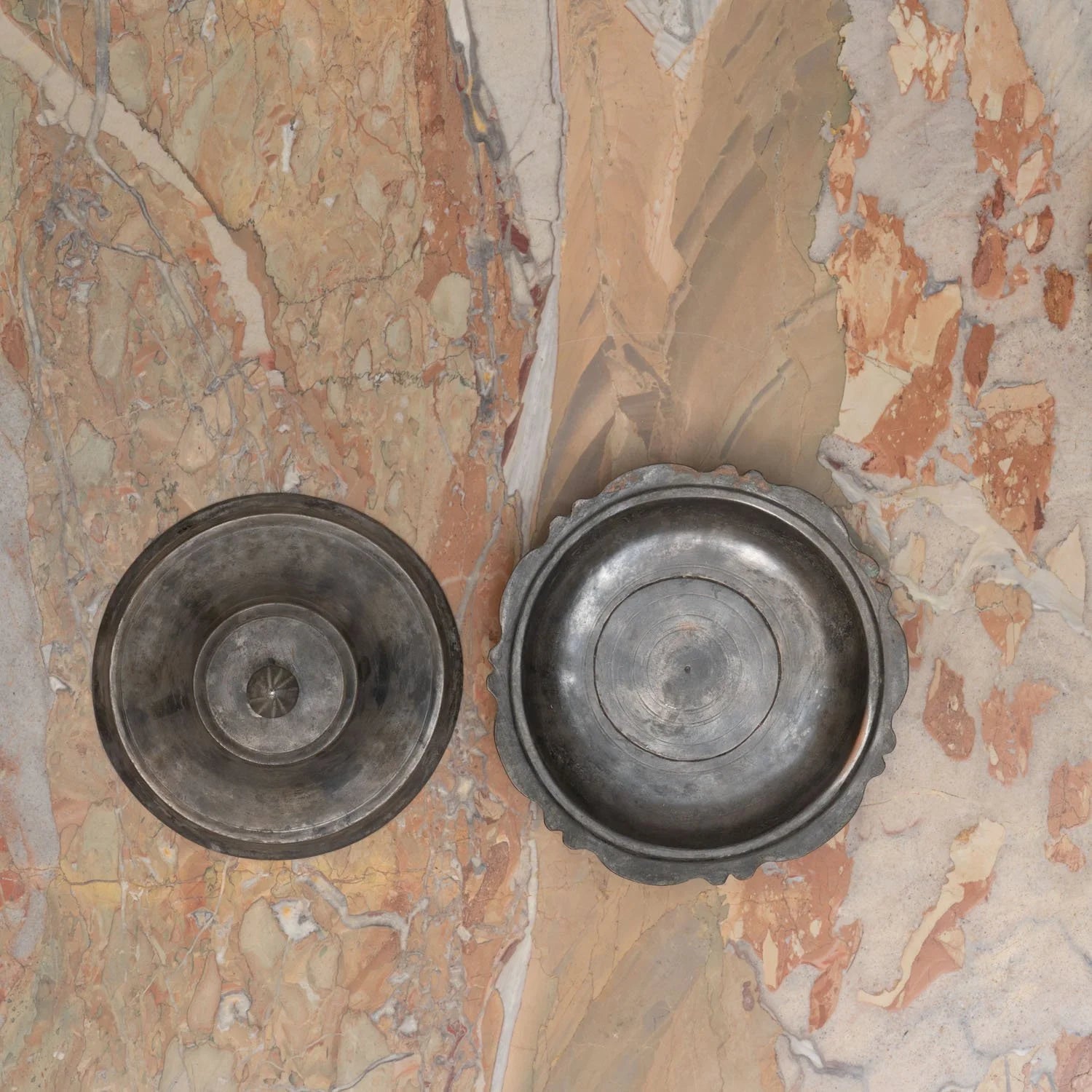 OTTOMAN COVERED SERVING DISH III