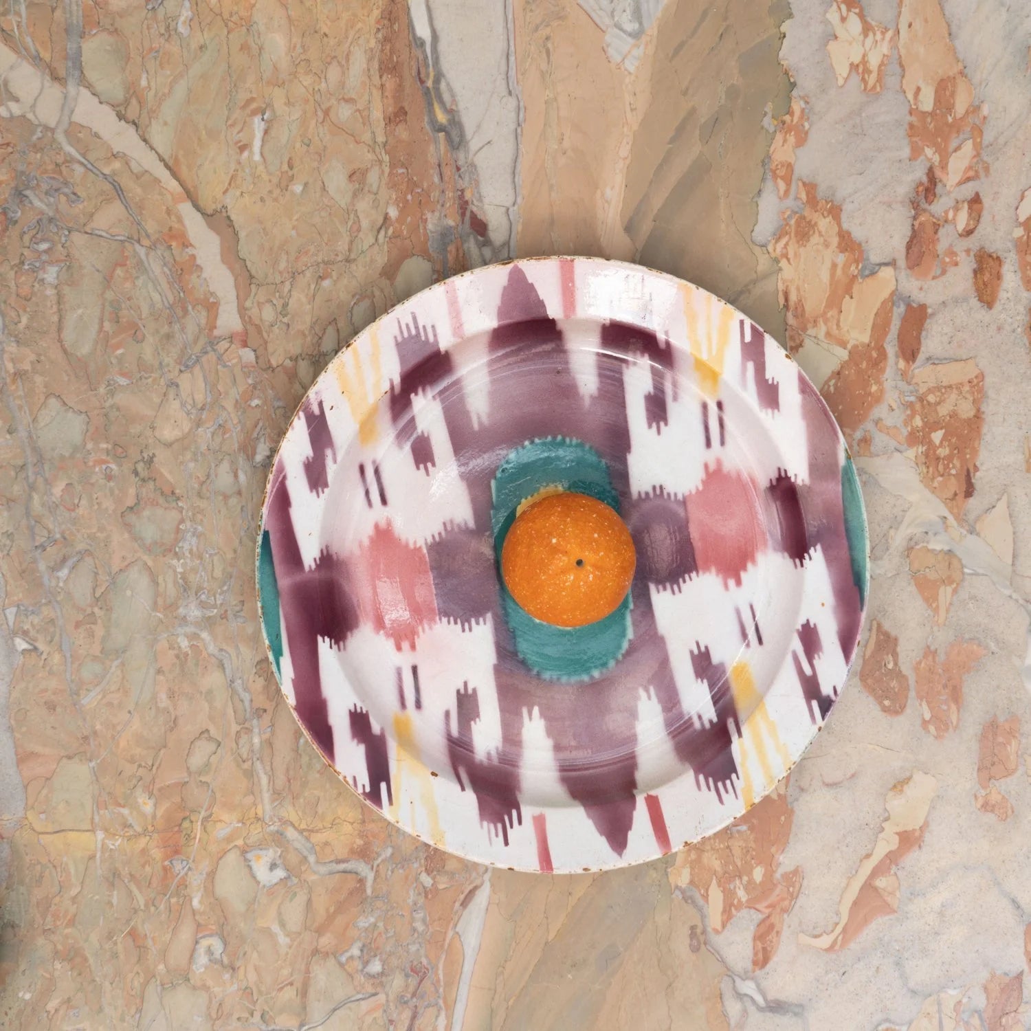 IKAT PATTERN CHARGER III