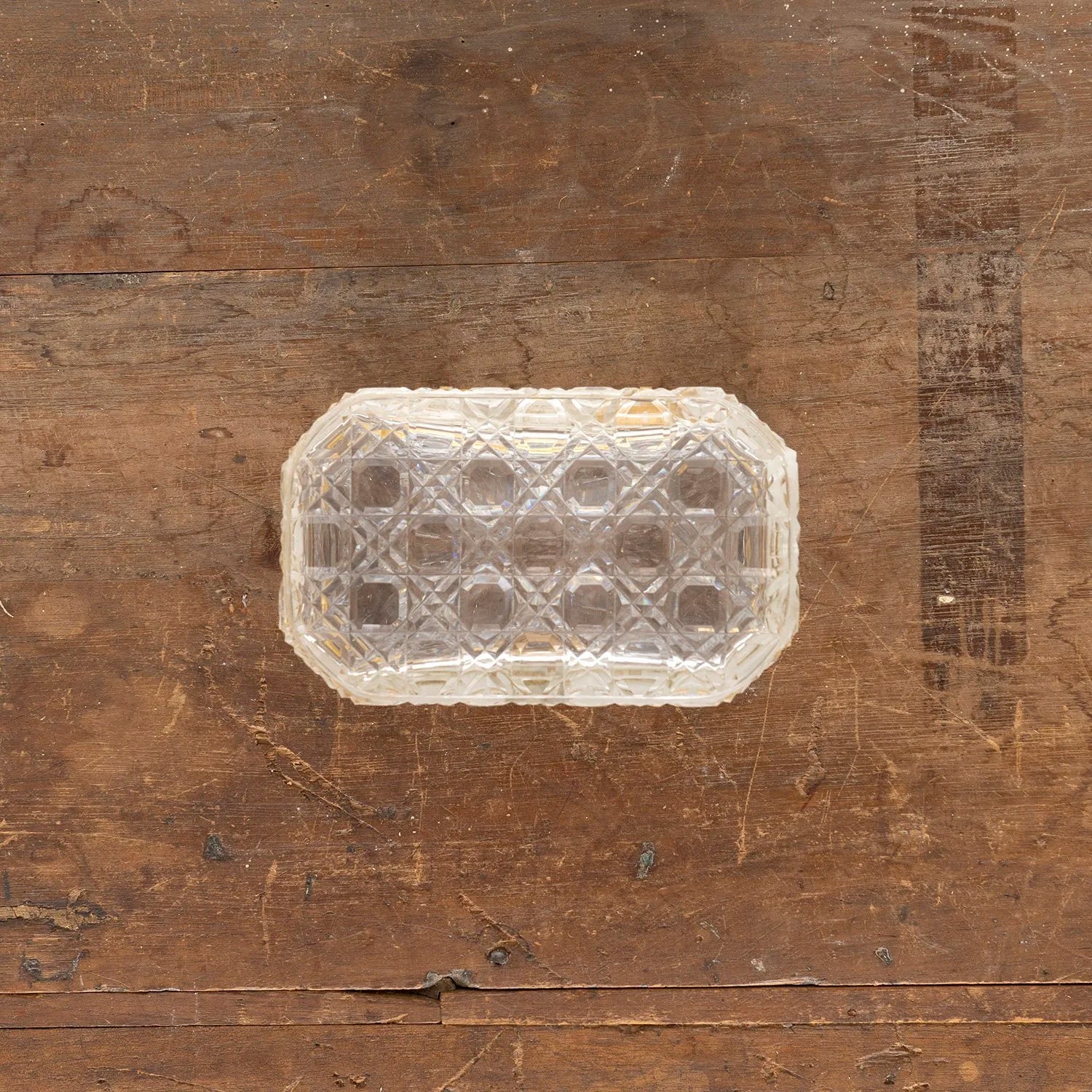 LARGE CUT CRYSTAL TABLE BOX