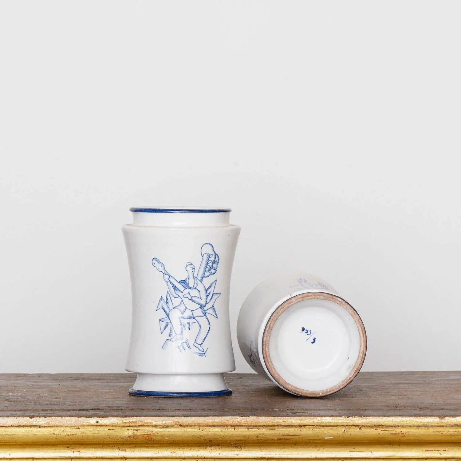 PAIR VASES IN THE STYLE OF GIO PONTi