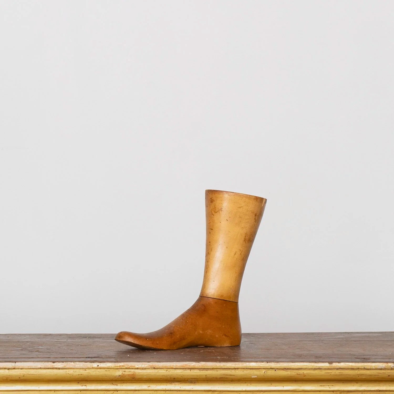 ANTIQUE MODEL OF A FOOT