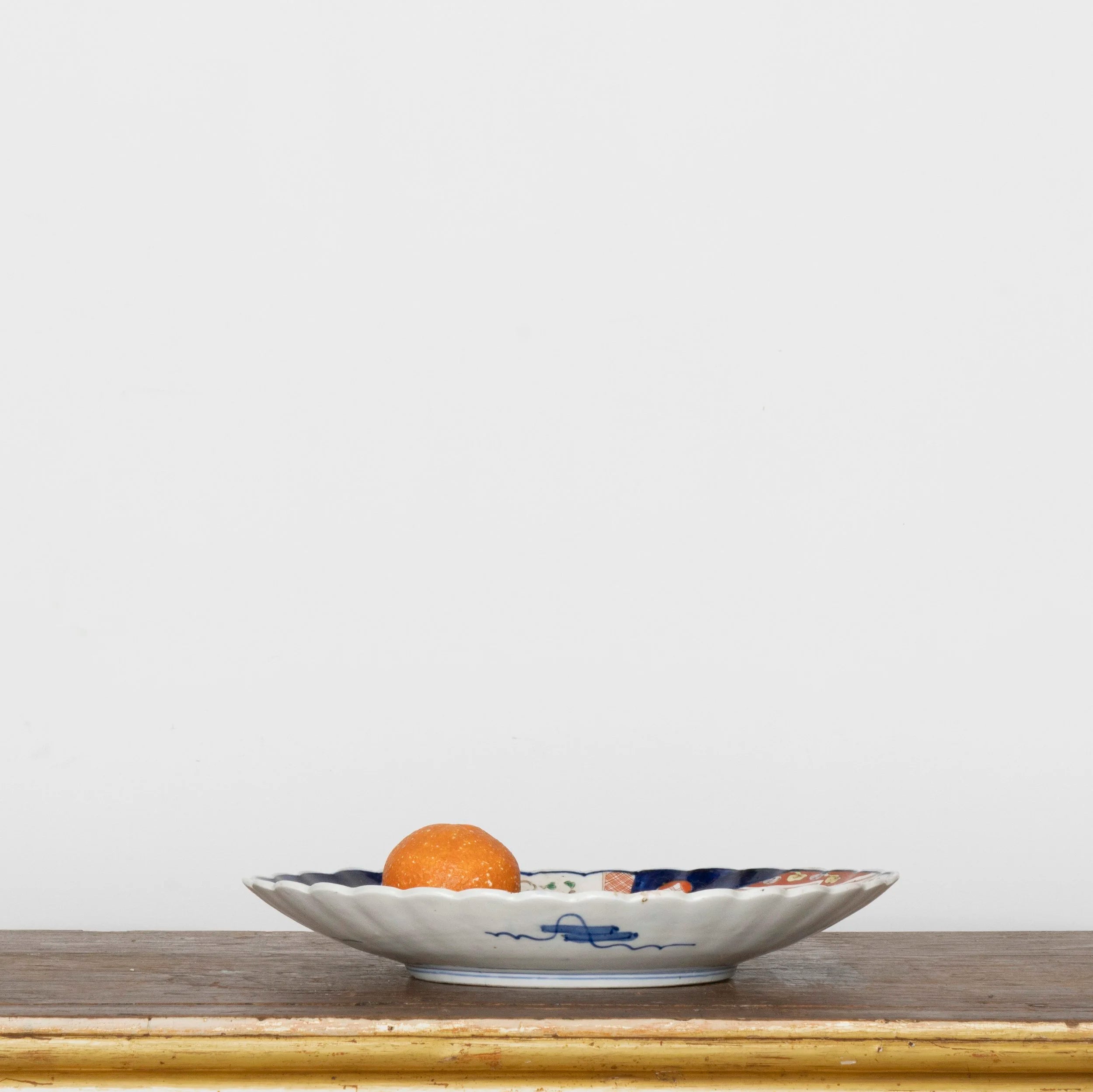 LARGE IMARI PLATTER