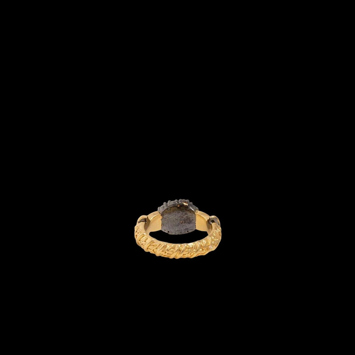 ROSE CUT MOISSANITE AND DIAMOND RING IN 18K GOLD VERMEIL, detail view