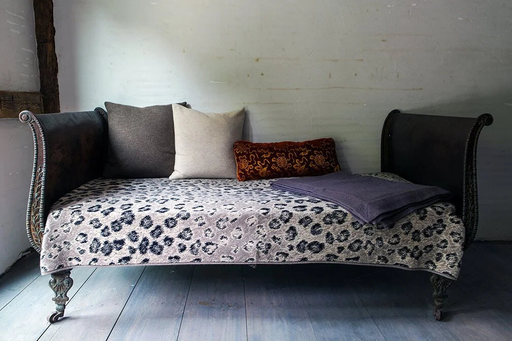 LEOPARD BLANKET
