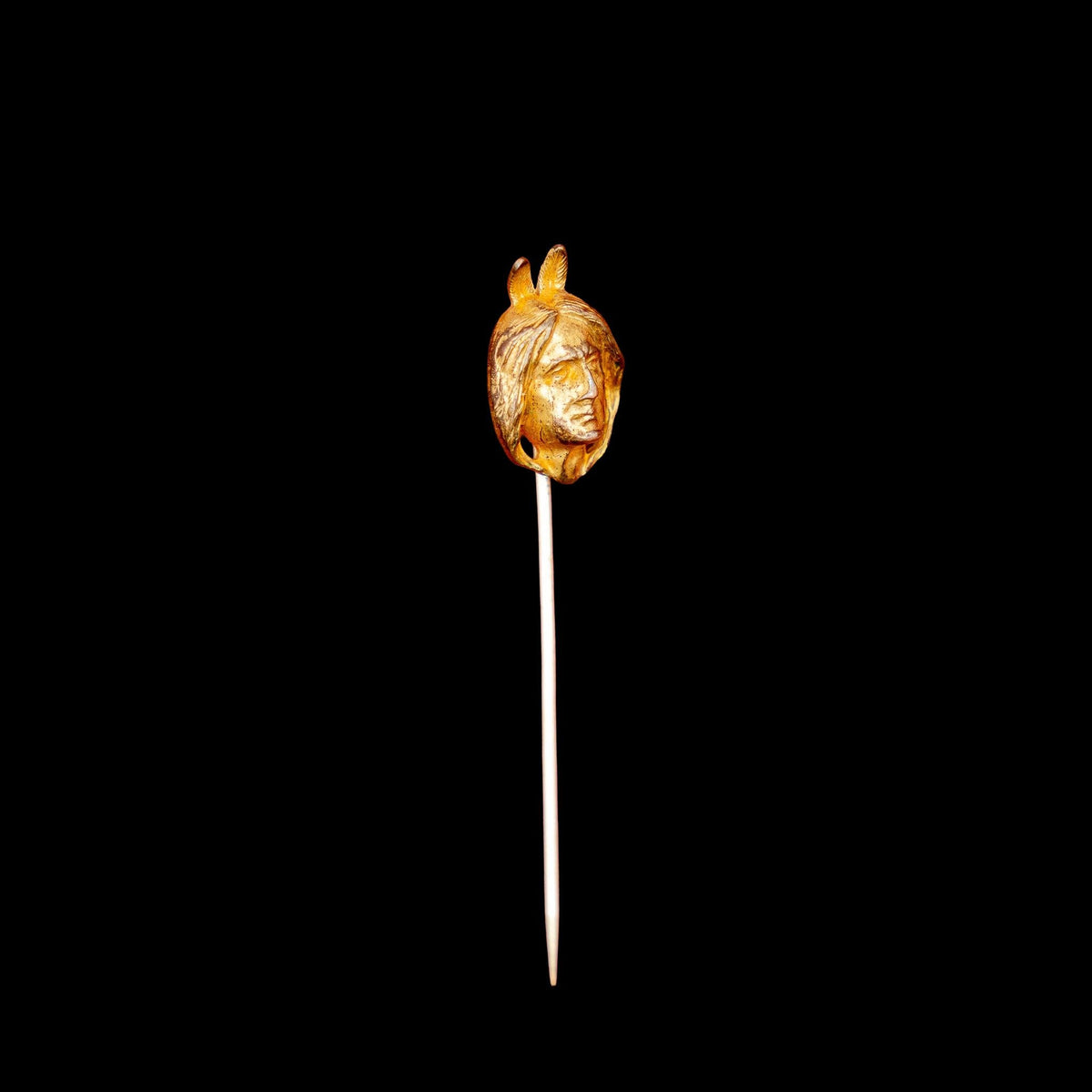 VICTORIAN GILT METAL "NATIVE AMERICAN CHIEF" STICK PIN, detail view