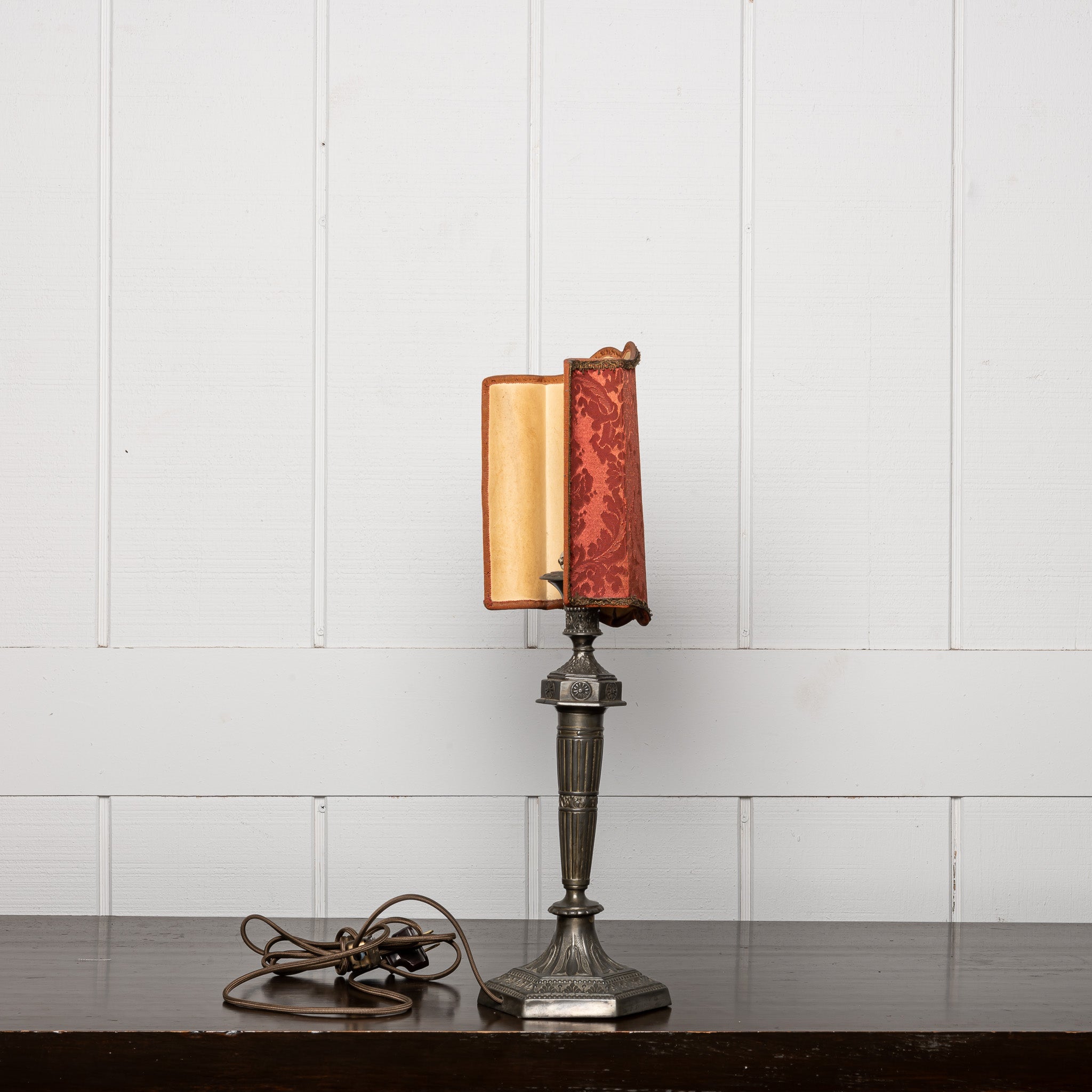 EARLY 20TH-CENTURY VENETIAN ITALIAN LAMP WITH SHADE