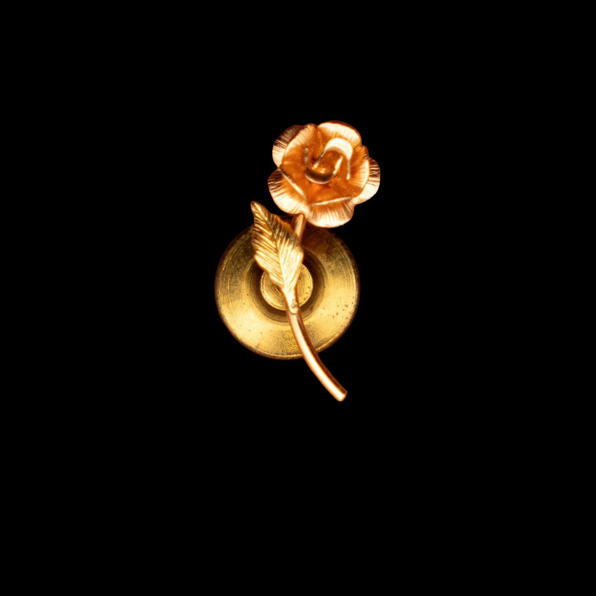 BLACK HILLS GOLD ROSE PIN, detail view