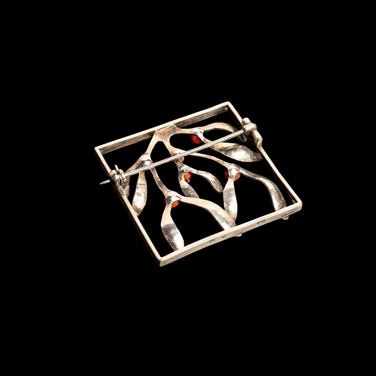 STERLING SILVER AND CORAL BROOCH, ATTRIBUTED TO WIENER WERKSTÄTTE, detail view