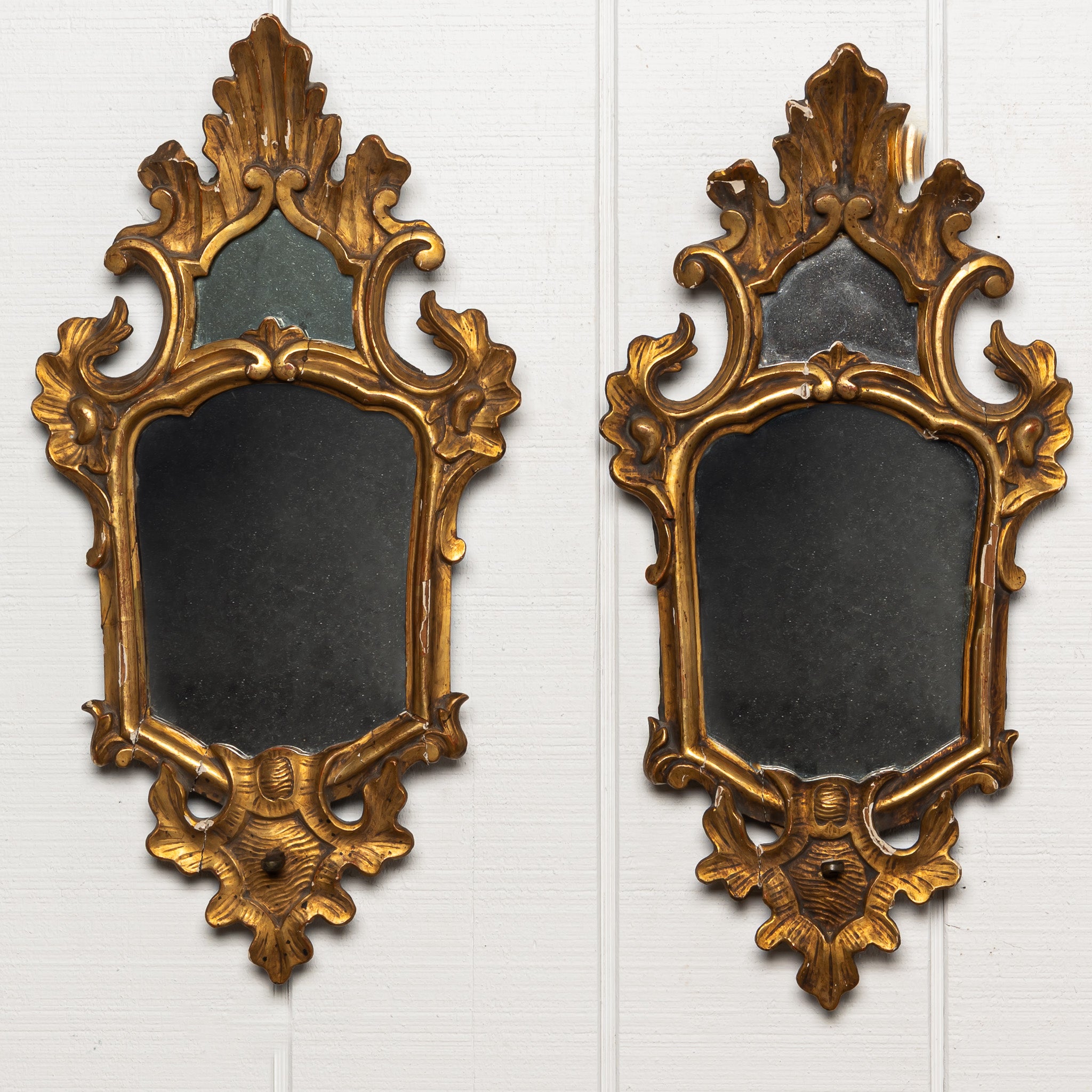 PAIR OF 18TH-CENTURY VENETIAN ROCOCO GILTWOOD MIRRORS