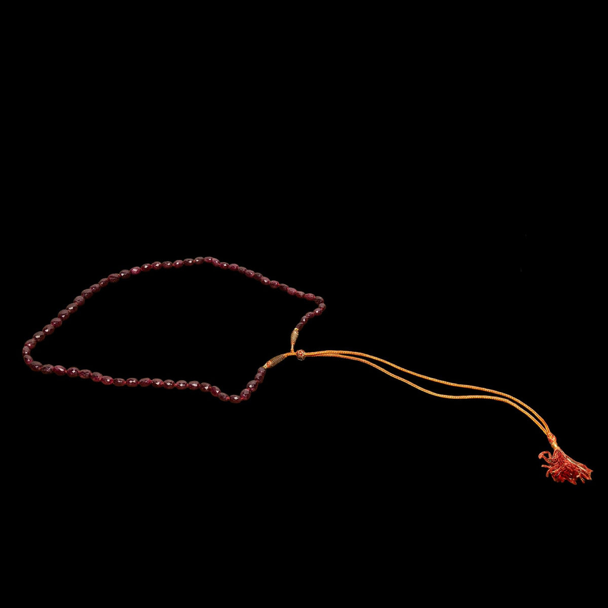 19TH CENTURY INDIAN MUGHAL FACETED RUBY BEADS, catalog view