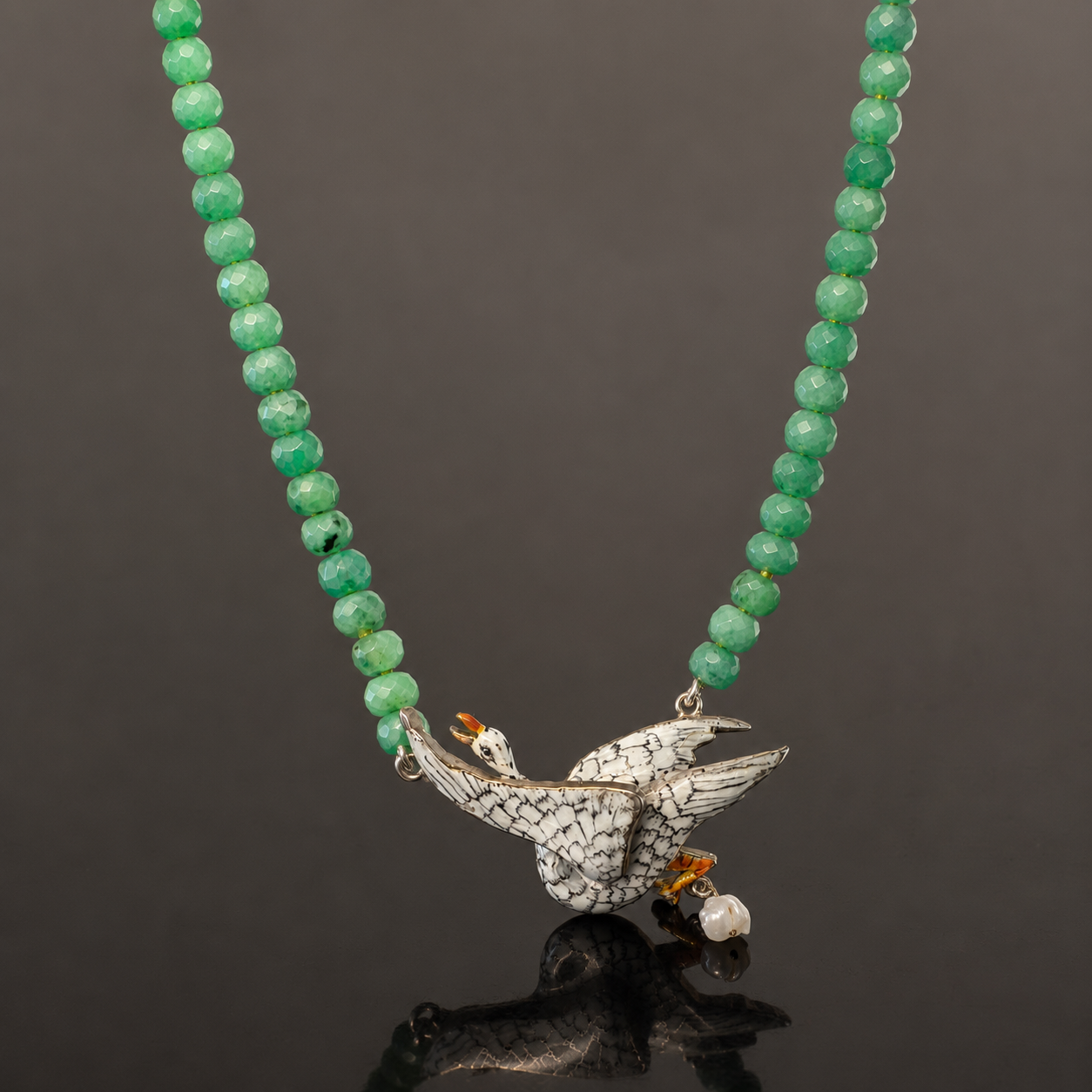 AUSTRO-HUNGARIAN ENAMELED SWAN NECKLACE