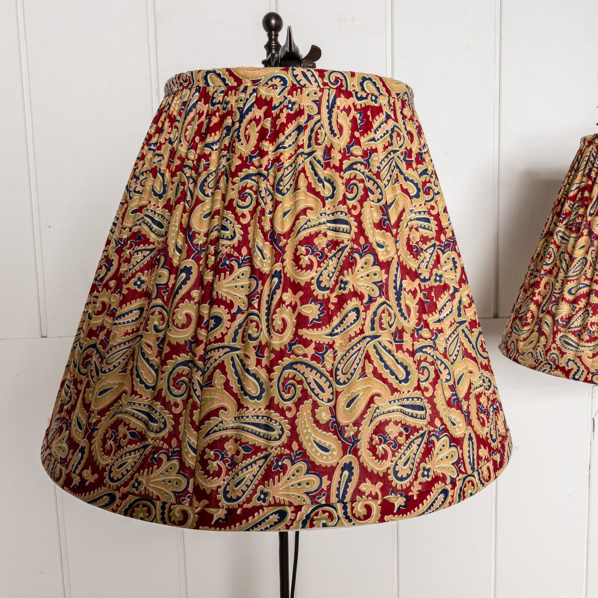 PAIR OF MID-CENTURY WROUGHT IRON FRENCH FLOOR LAMPS WITH RUSSIAN ROLLER PRINT FABRIC SHADES