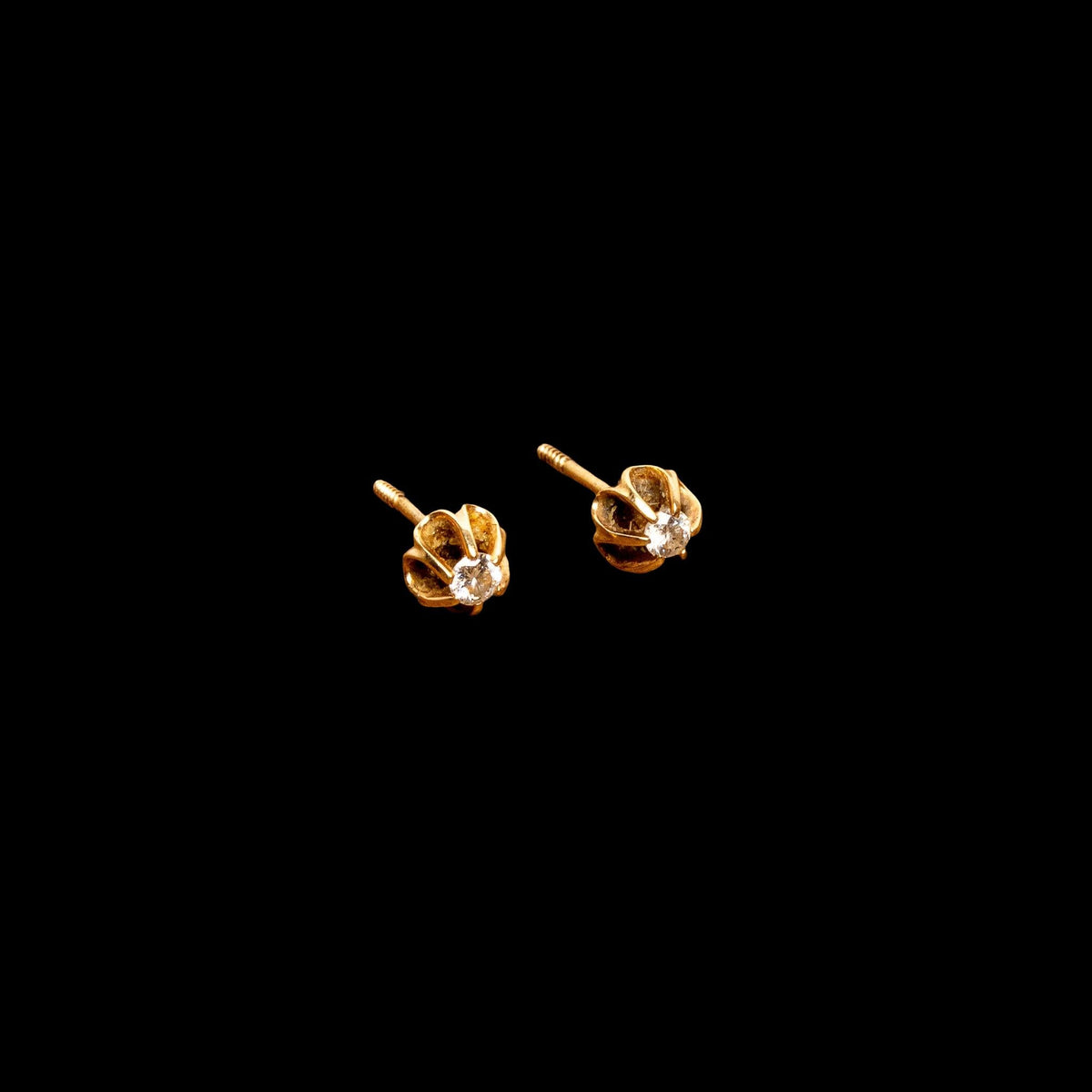 LATE 19TH CENTURY VICTORIAN 14K GOLD AND OLD EUROPEAN CUT DIAMOND "BUTTERCUP" STUD EARRINGS, catalog view