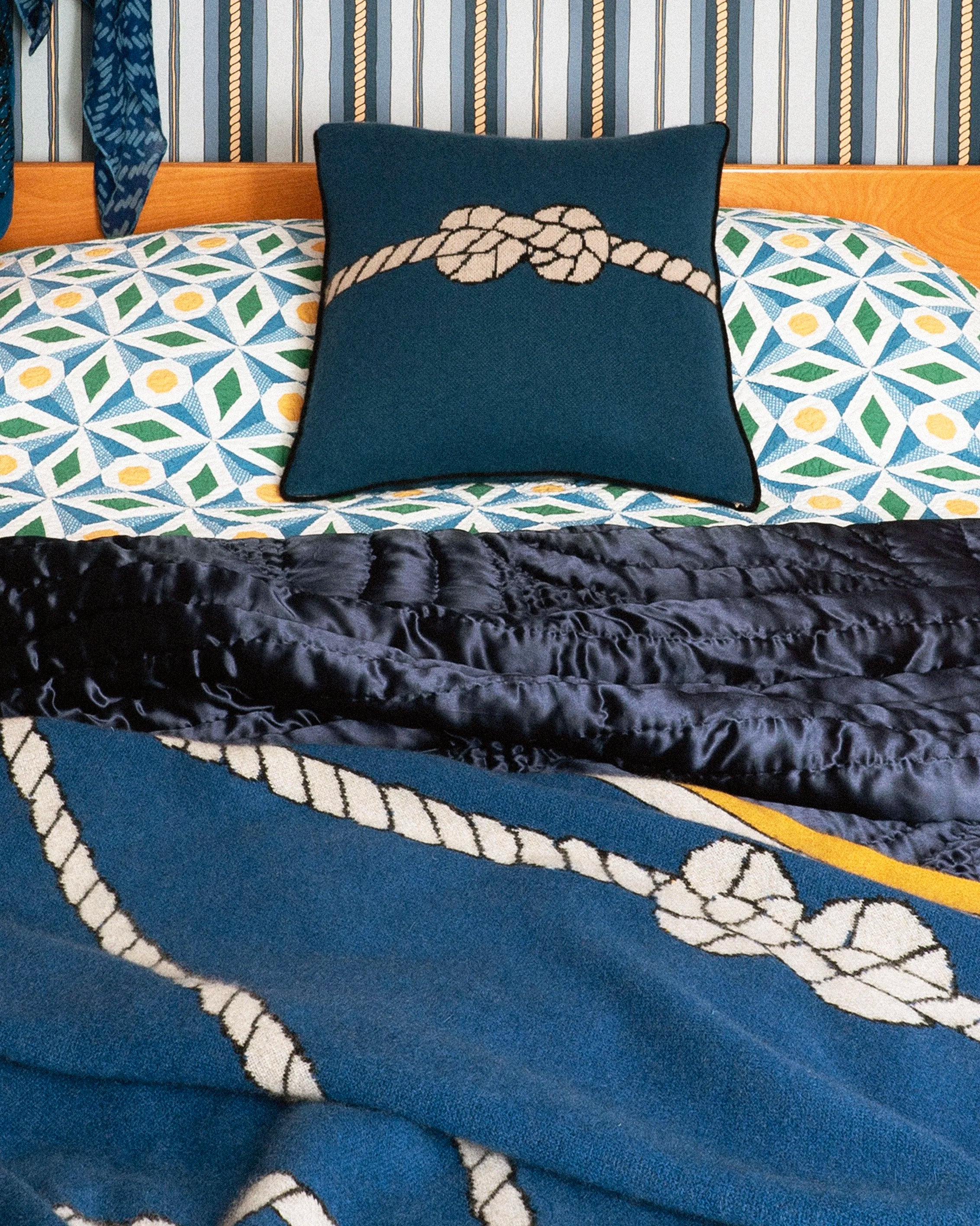 SAVED NY x Damien Nicolas Roux "ROPES & KNOTS" Cashmere Blankets