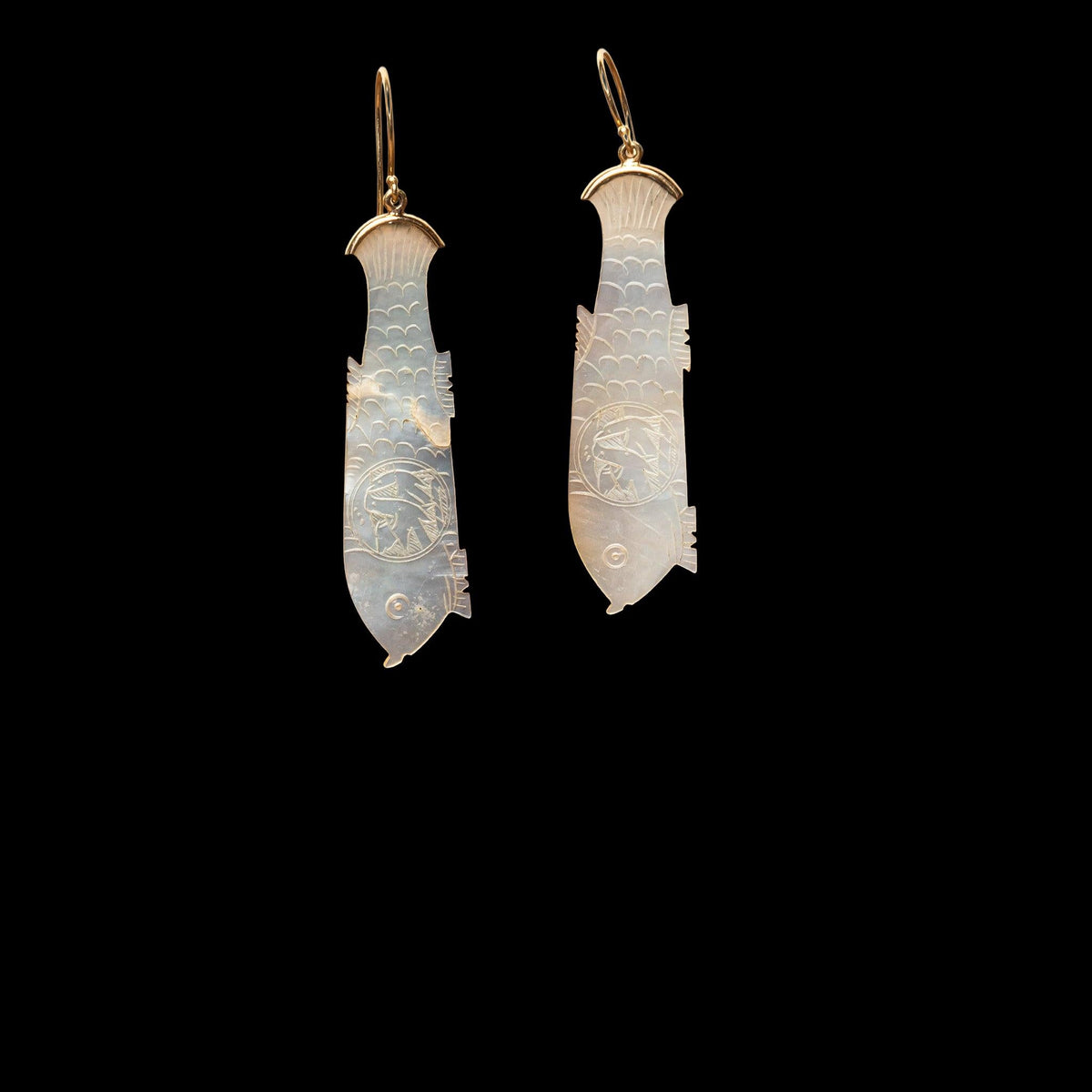 18TH CENTURY MOTHER OF PEARL GAMING CHIP EARRINGS, catalog view