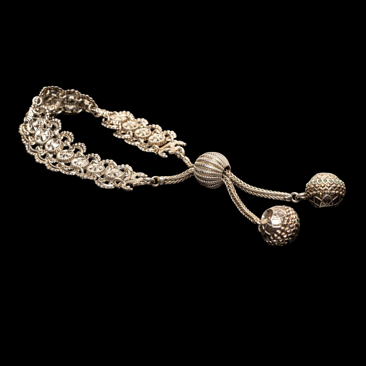 ANTIQUE OTTOMAN (BYZANTINE INSPIRED) SILVER BRACELET, detail view
