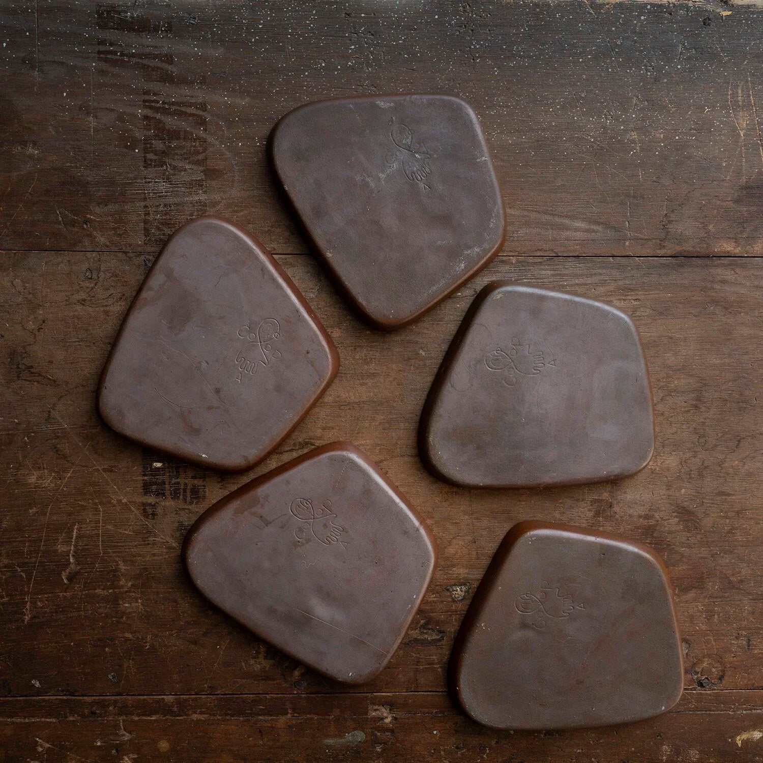 DAVID GIL FOR BENNINGTON POTTERY CO-OP PLATES (SET OF FIVE)