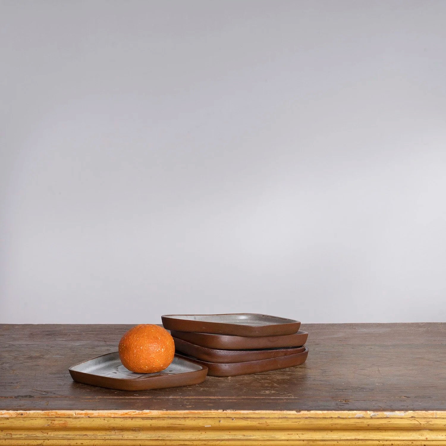 DAVID GIL FOR BENNINGTON POTTERY CO-OP PLATES (SET OF FIVE)