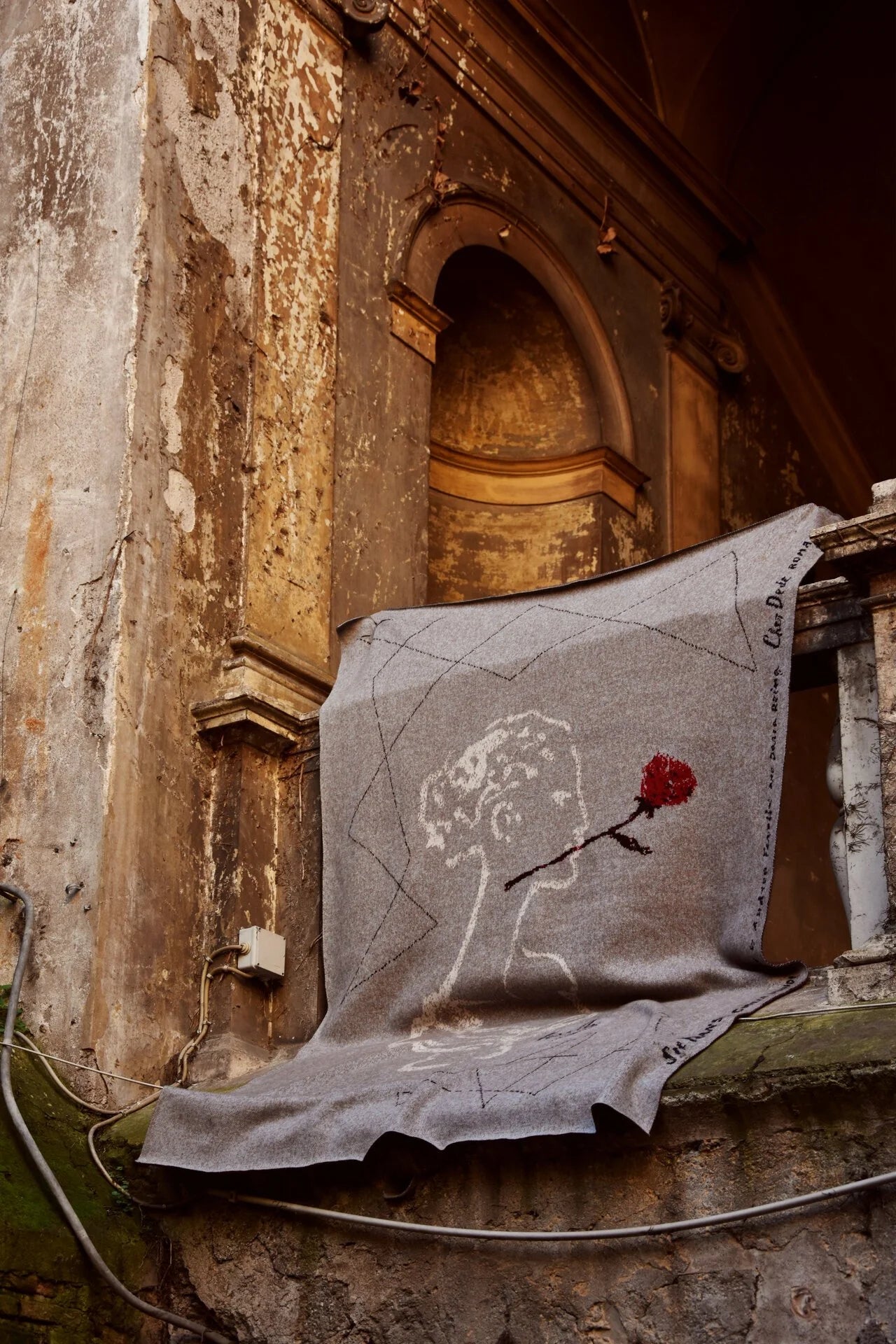 CHEZ DEDE - SIC TRANSIT GLORIA MUNDI