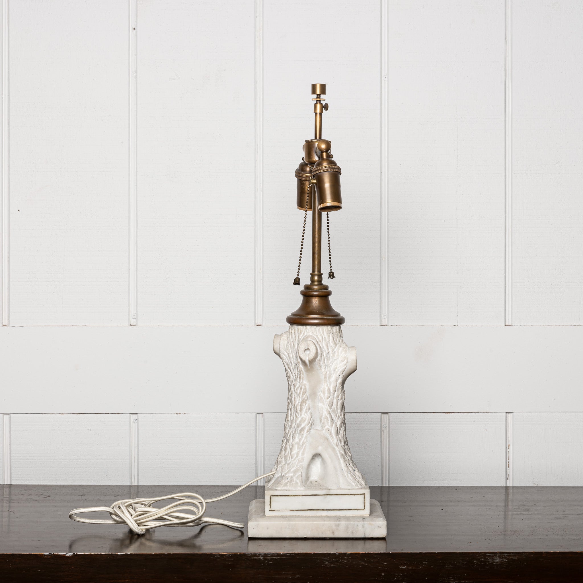 EARLY 20TH-CENTURY AMERICAN FOLK ART CARVED MARBLE LAMP