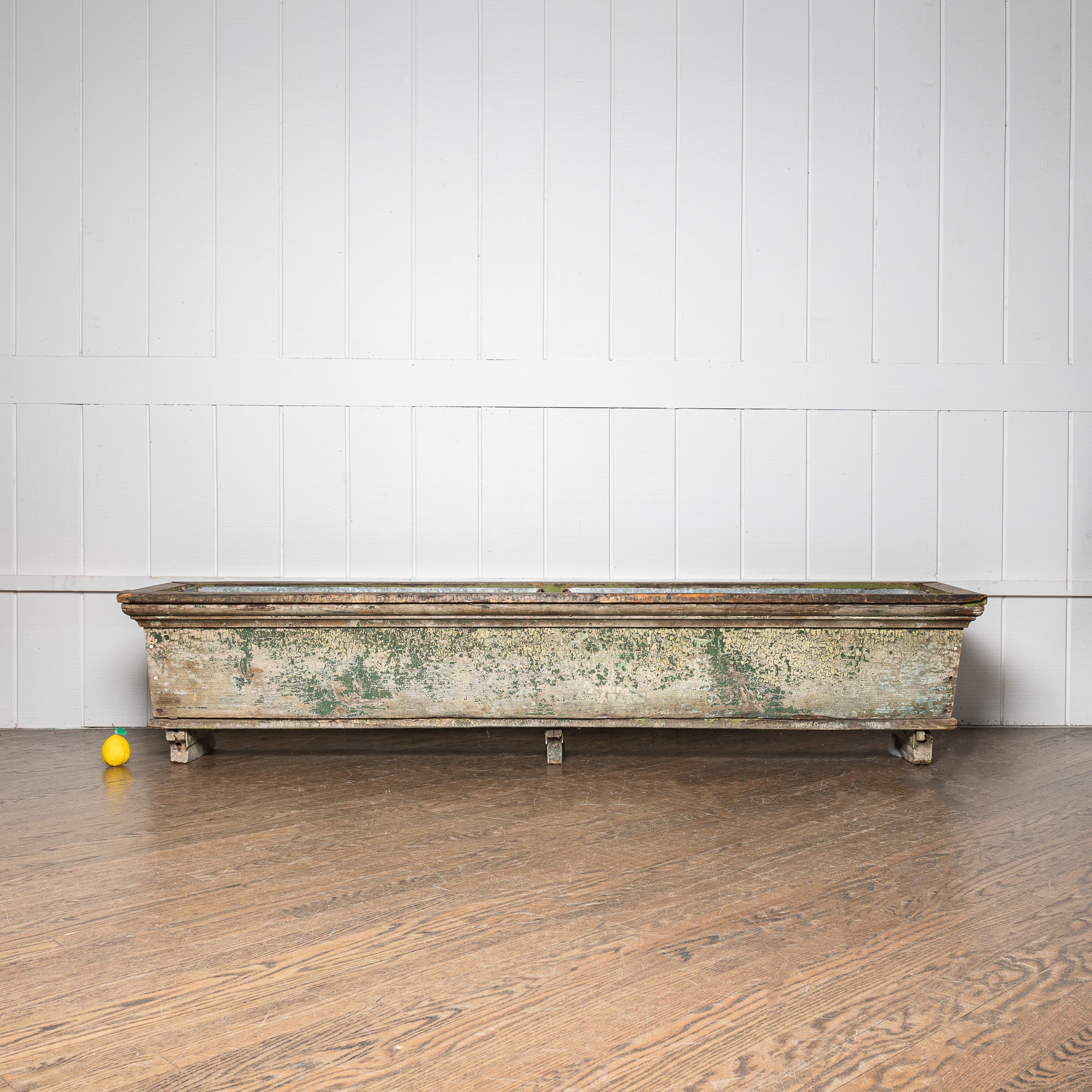 19th century French green painted planter with zink planters