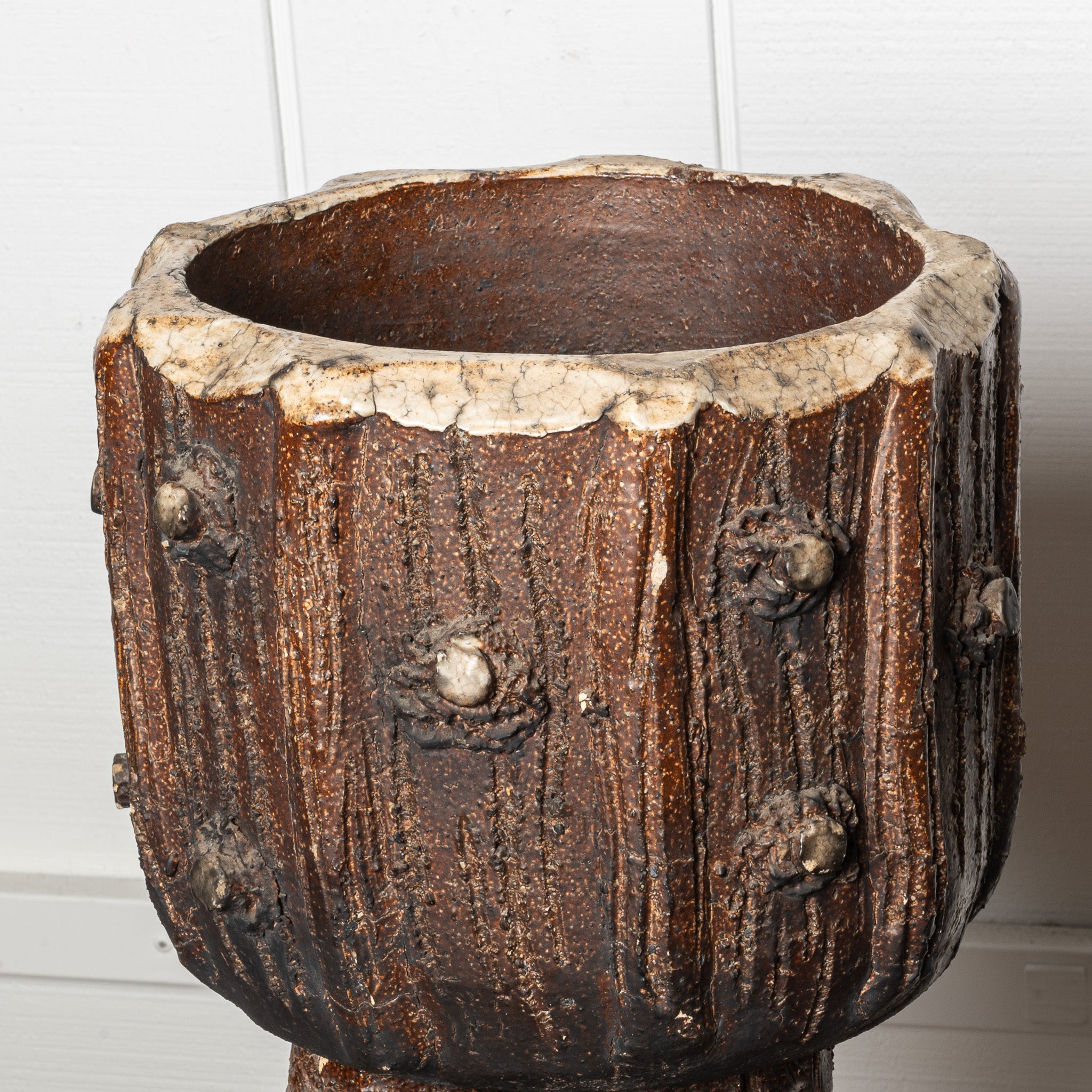 EARLY 20TH-CENTURY FAUX BOIS "TREE TRUNK" PLANTER