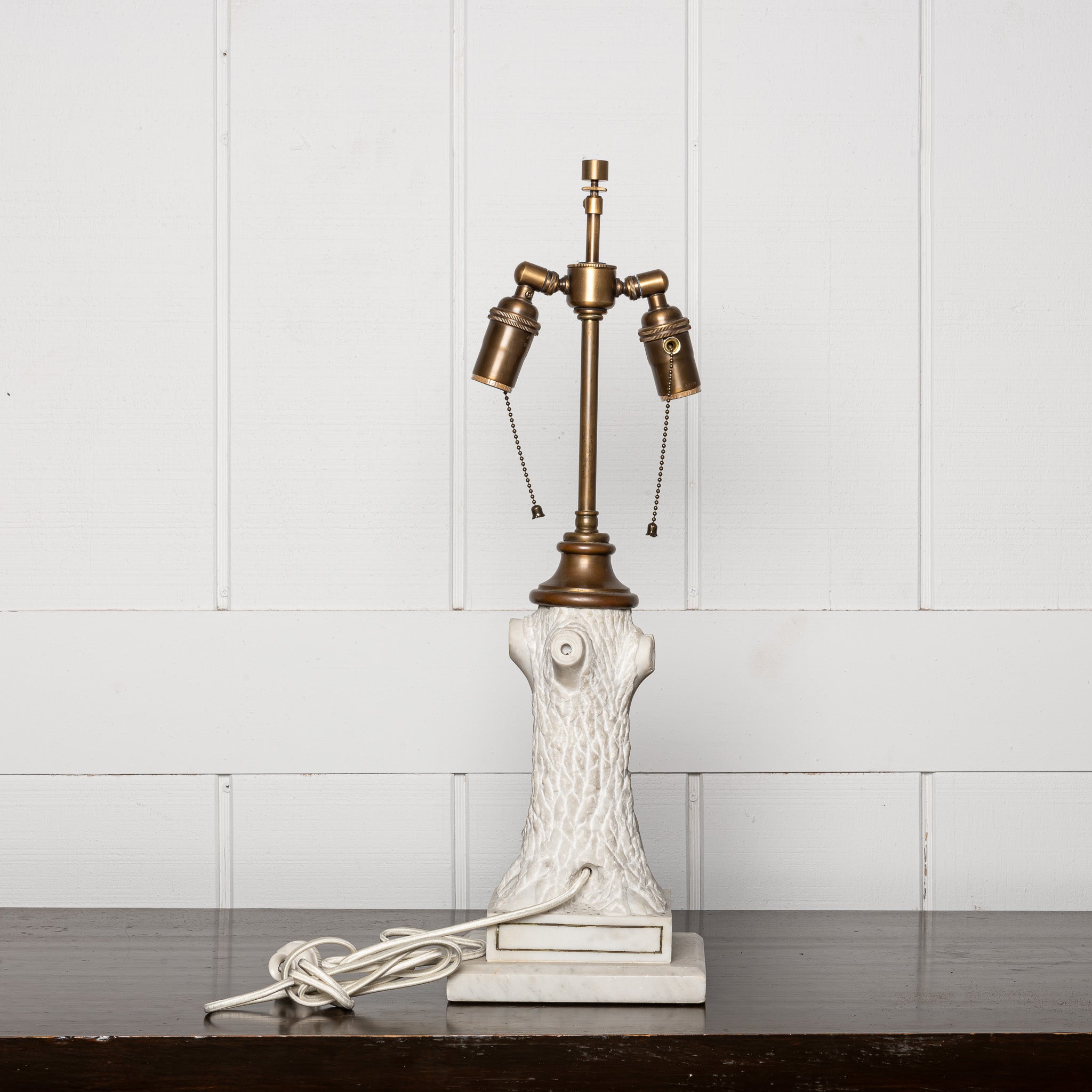 EARLY 20TH-CENTURY AMERICAN FOLK ART CARVED MARBLE LAMP