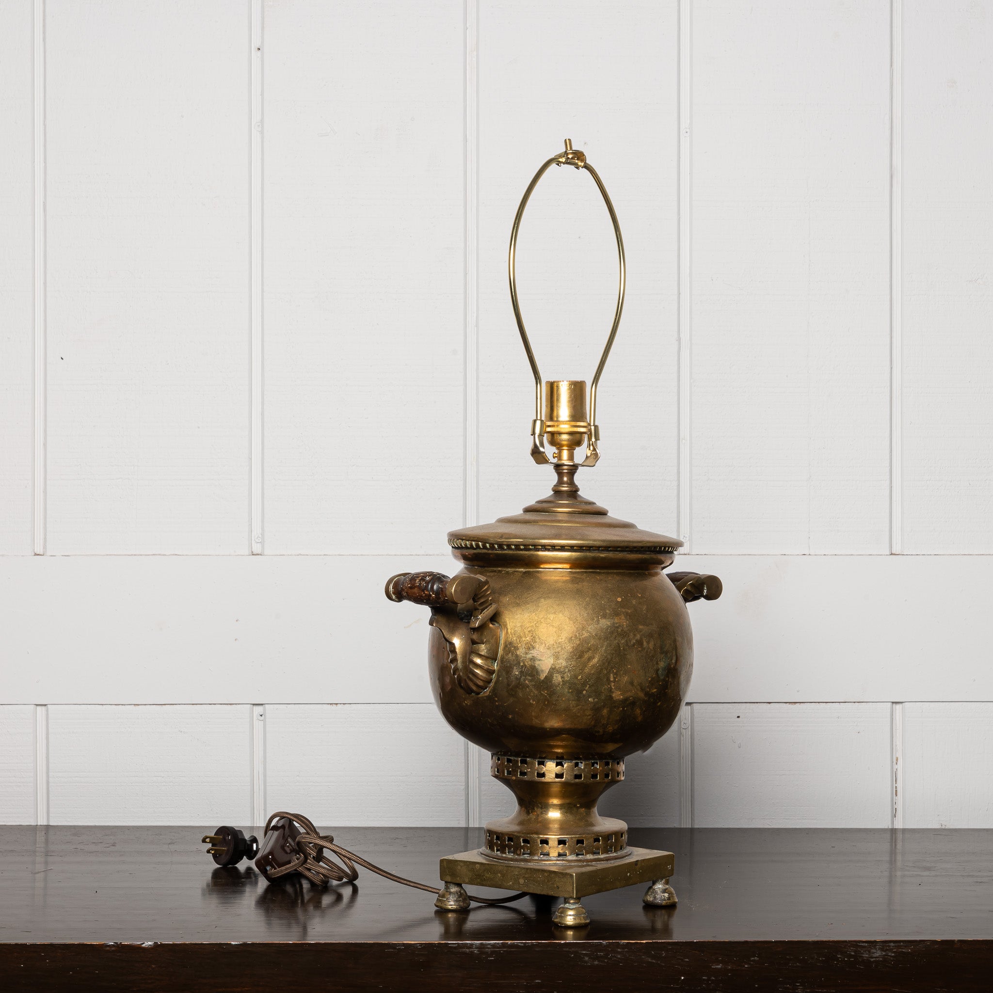 19TH-CENTURY RUSSIAN BRASS SAMOVAR LAMP