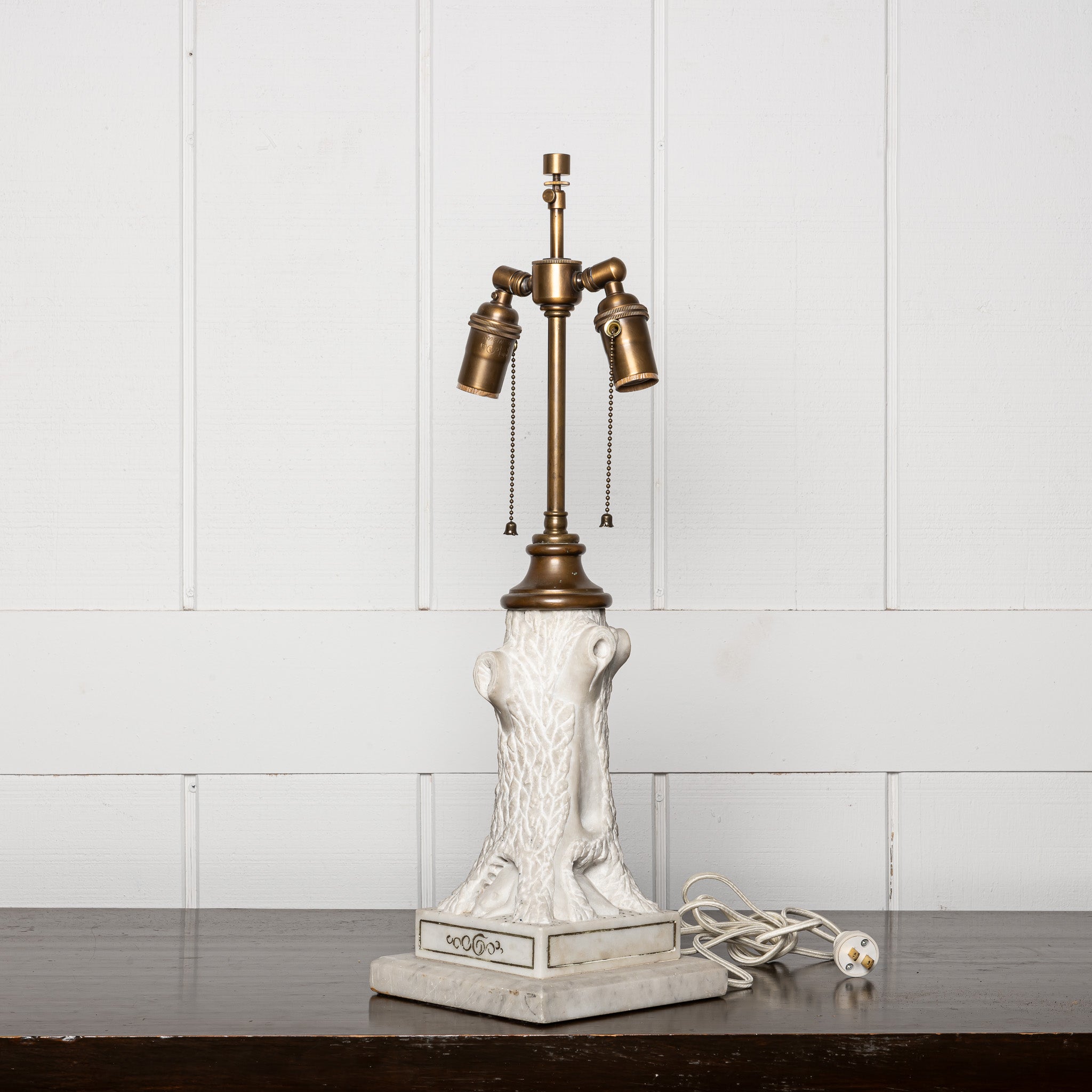 EARLY 20TH-CENTURY AMERICAN FOLK ART CARVED MARBLE LAMP