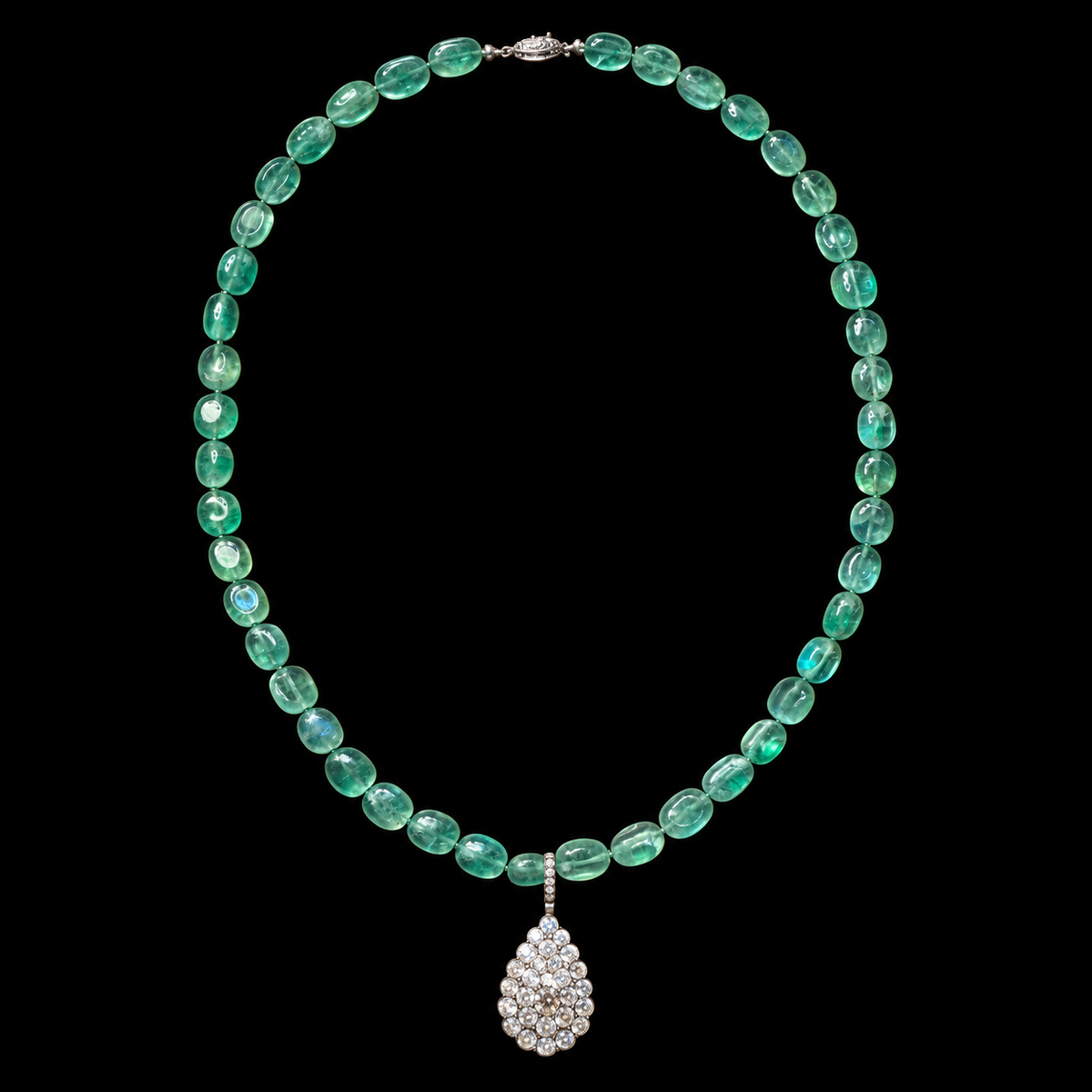 SMARAGDINE NECKLACE WITH 18TH CENTURY SILVER PASTE PENDANT, FULL VIEW ON BLACK