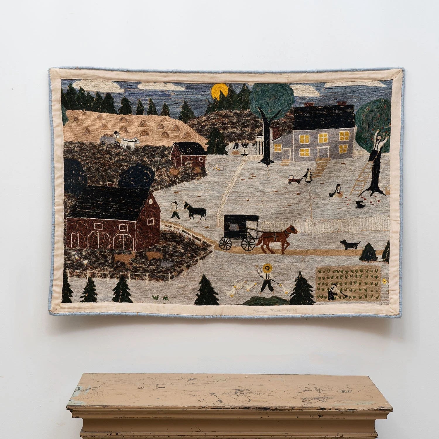 FINELY WORKED AMERICAN FOLK ART SCENIC HOOKED RUG WALL HANGING