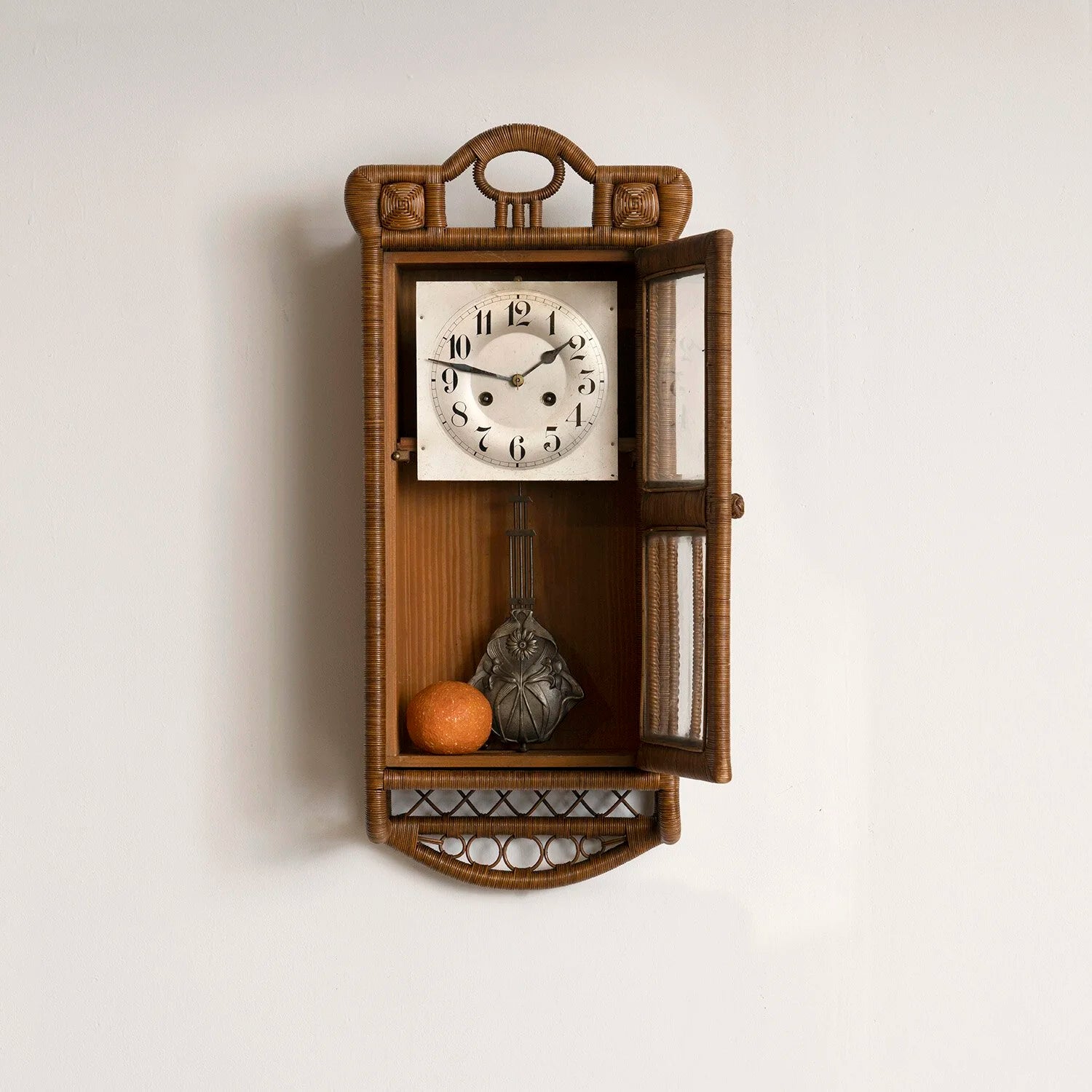 ART NOUVEAU WICKER WALL CLOCK